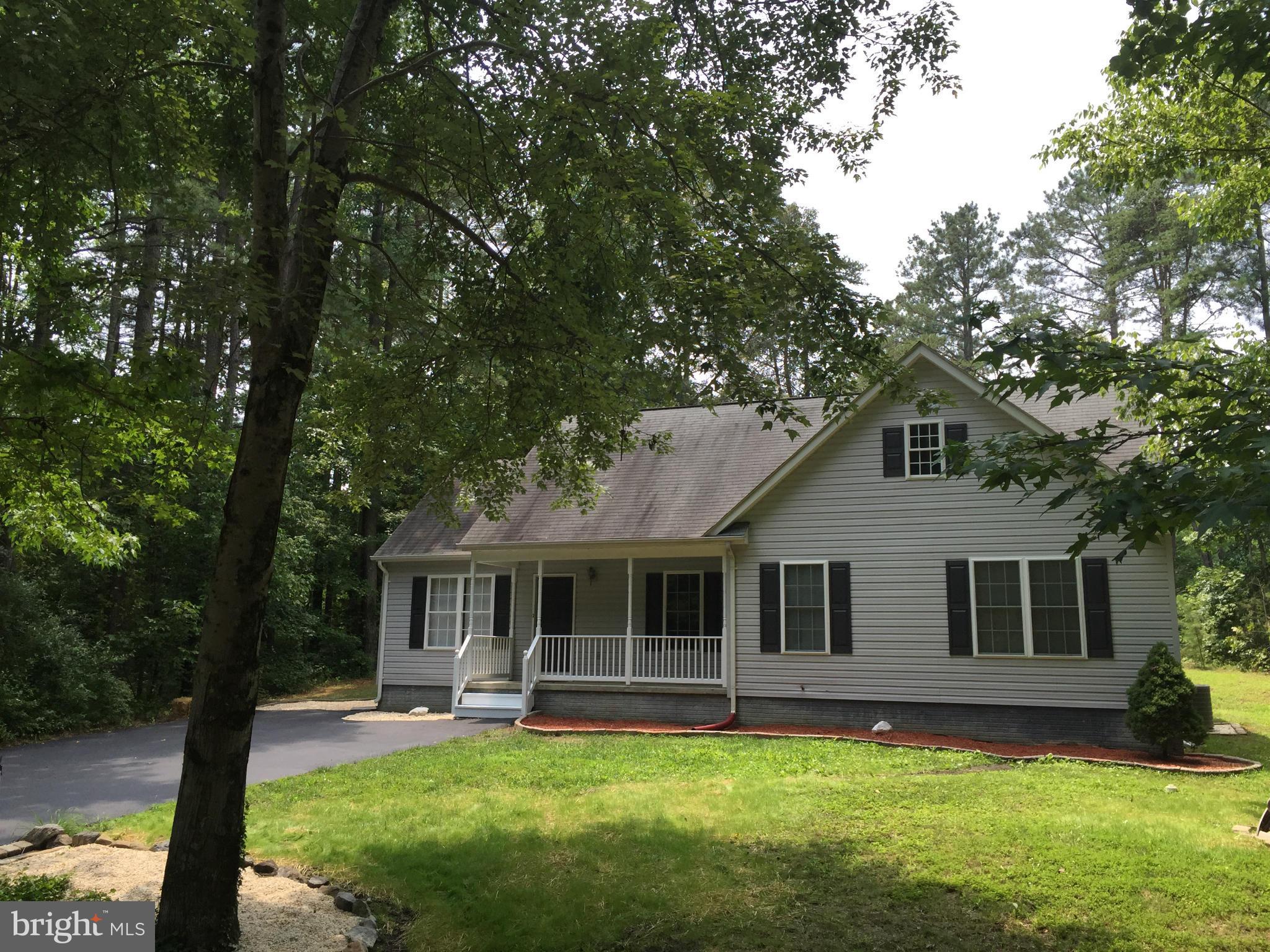 LAKE CAROLINE - Residential