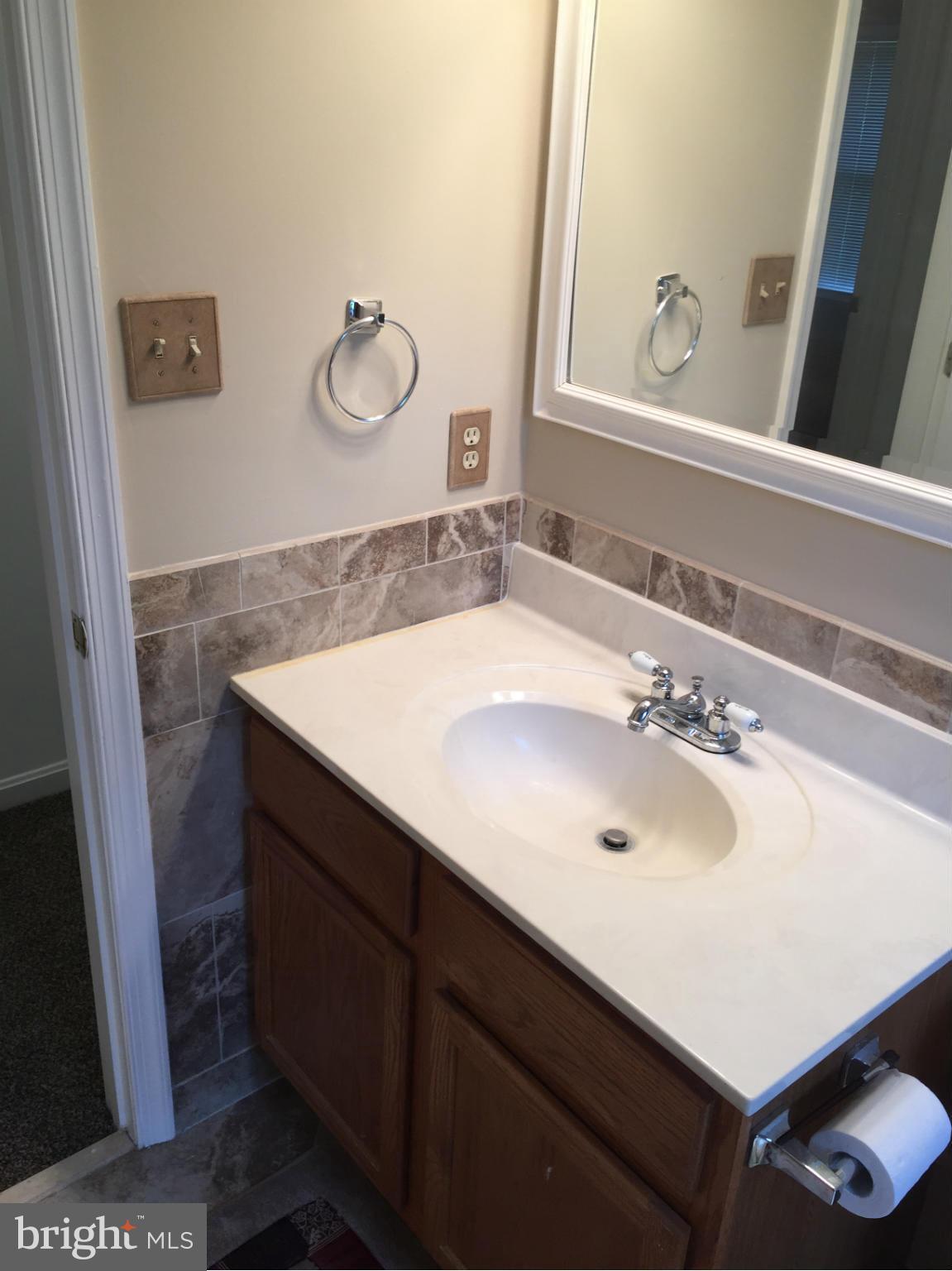 LAKE CAROLINE - Residential