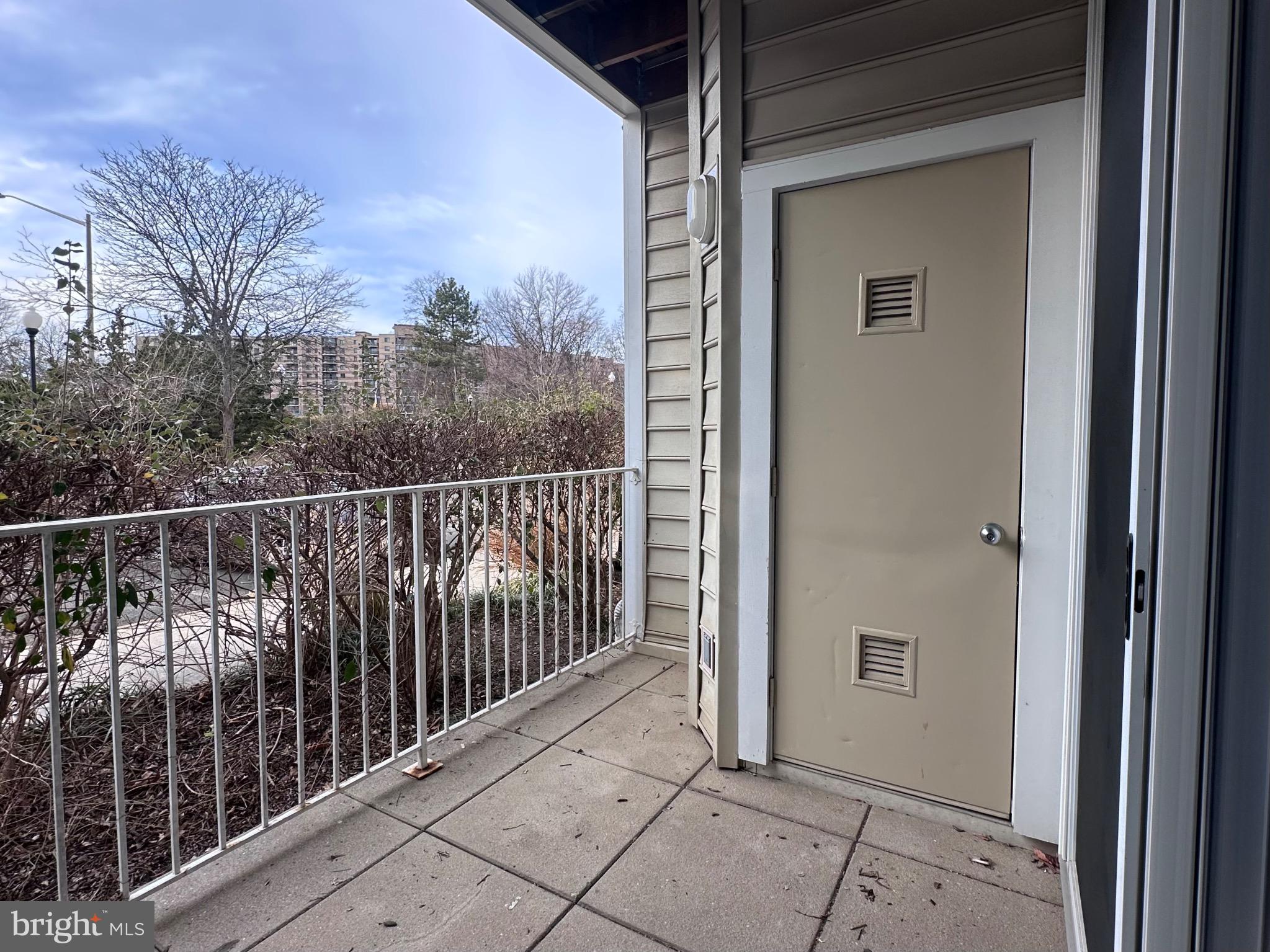 LILLIAN COURT AT TYSONS - Residential Lease