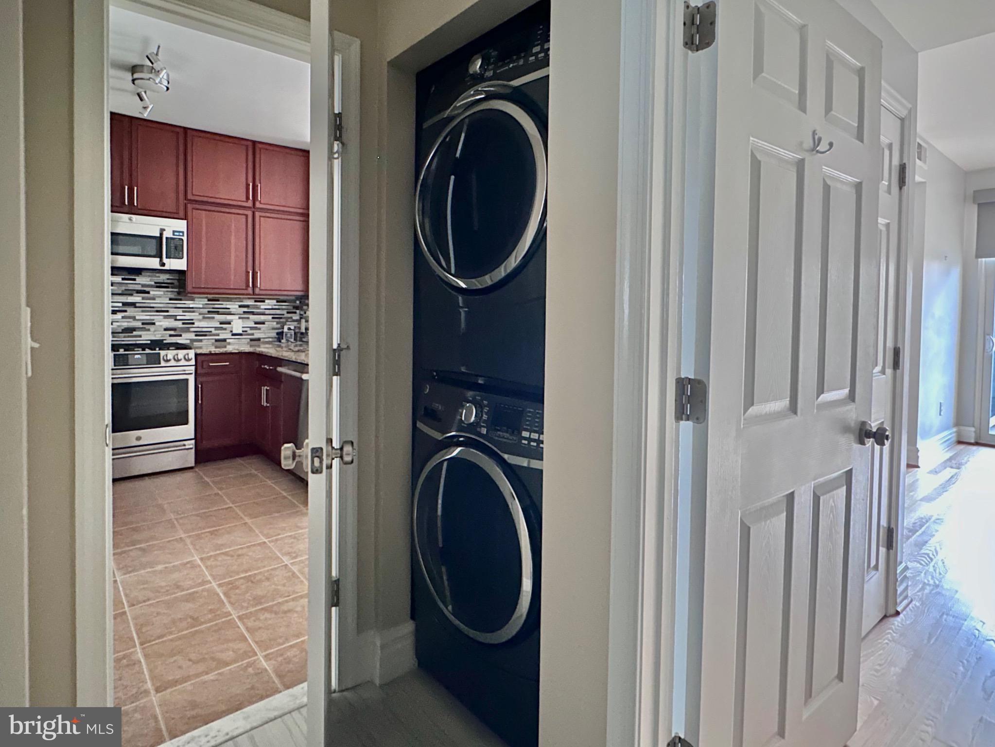 LILLIAN COURT AT TYSONS - Residential Lease