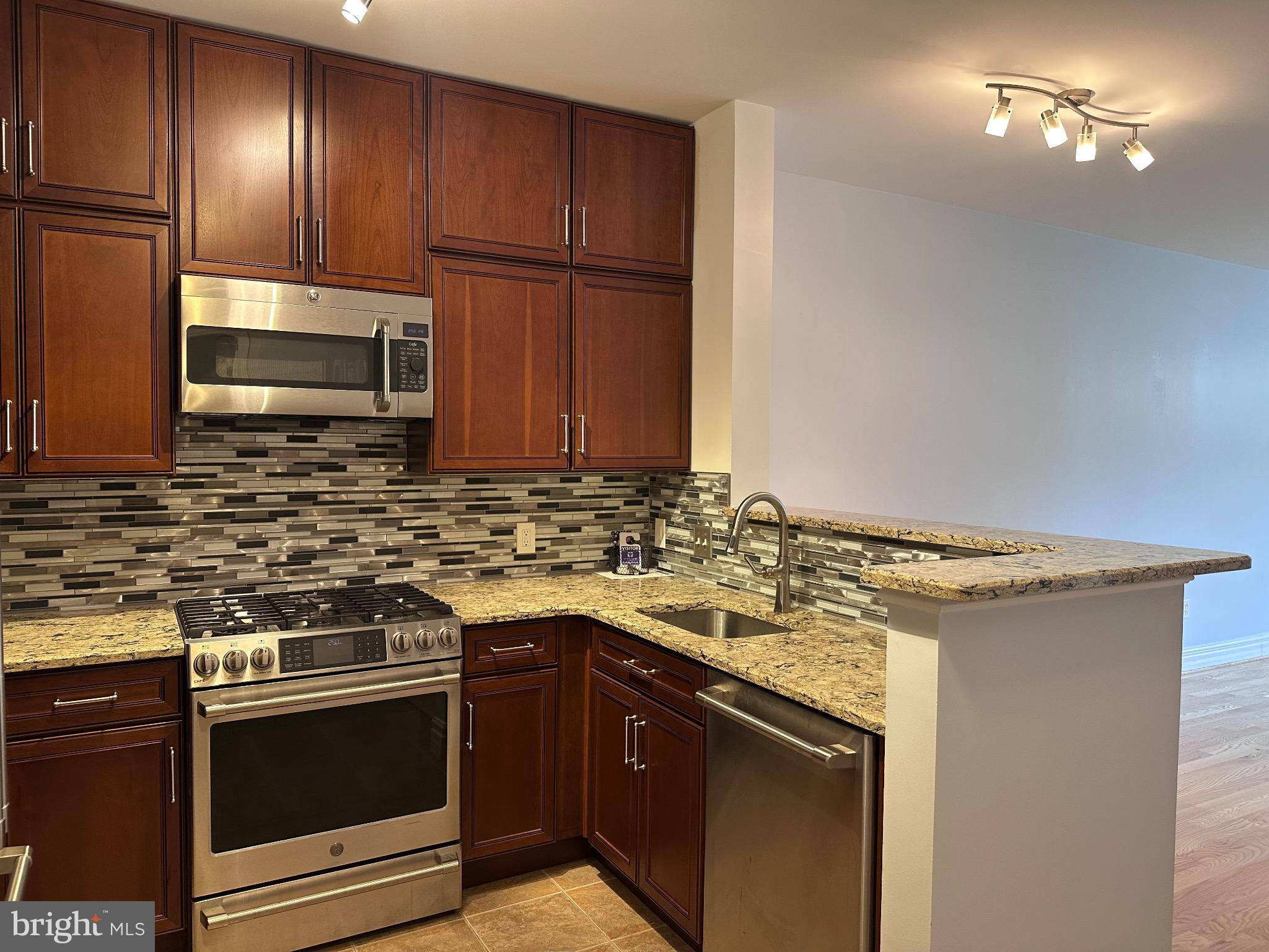 LILLIAN COURT AT TYSONS - Residential Lease