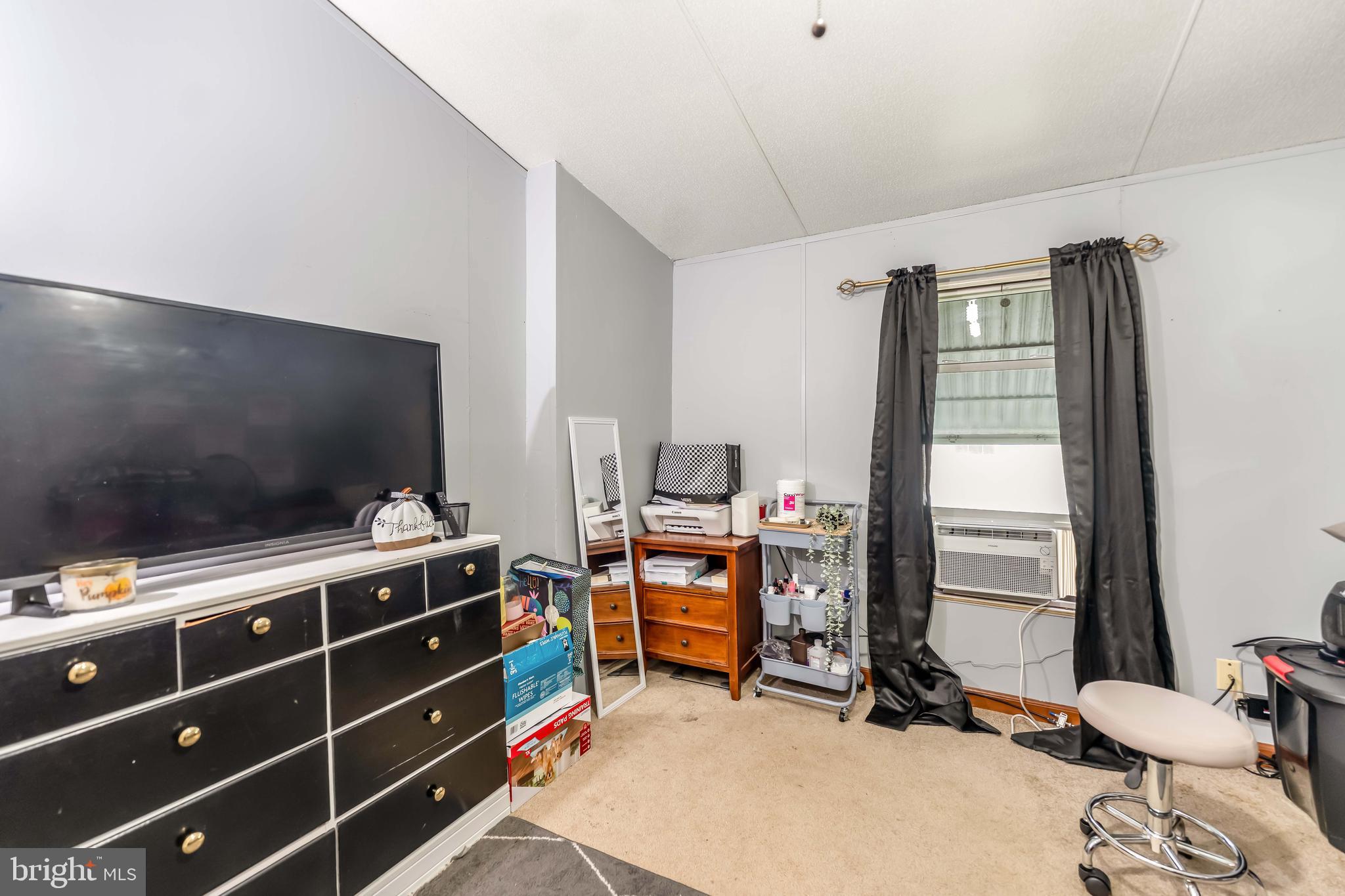 MIDDLETOWN - Residential