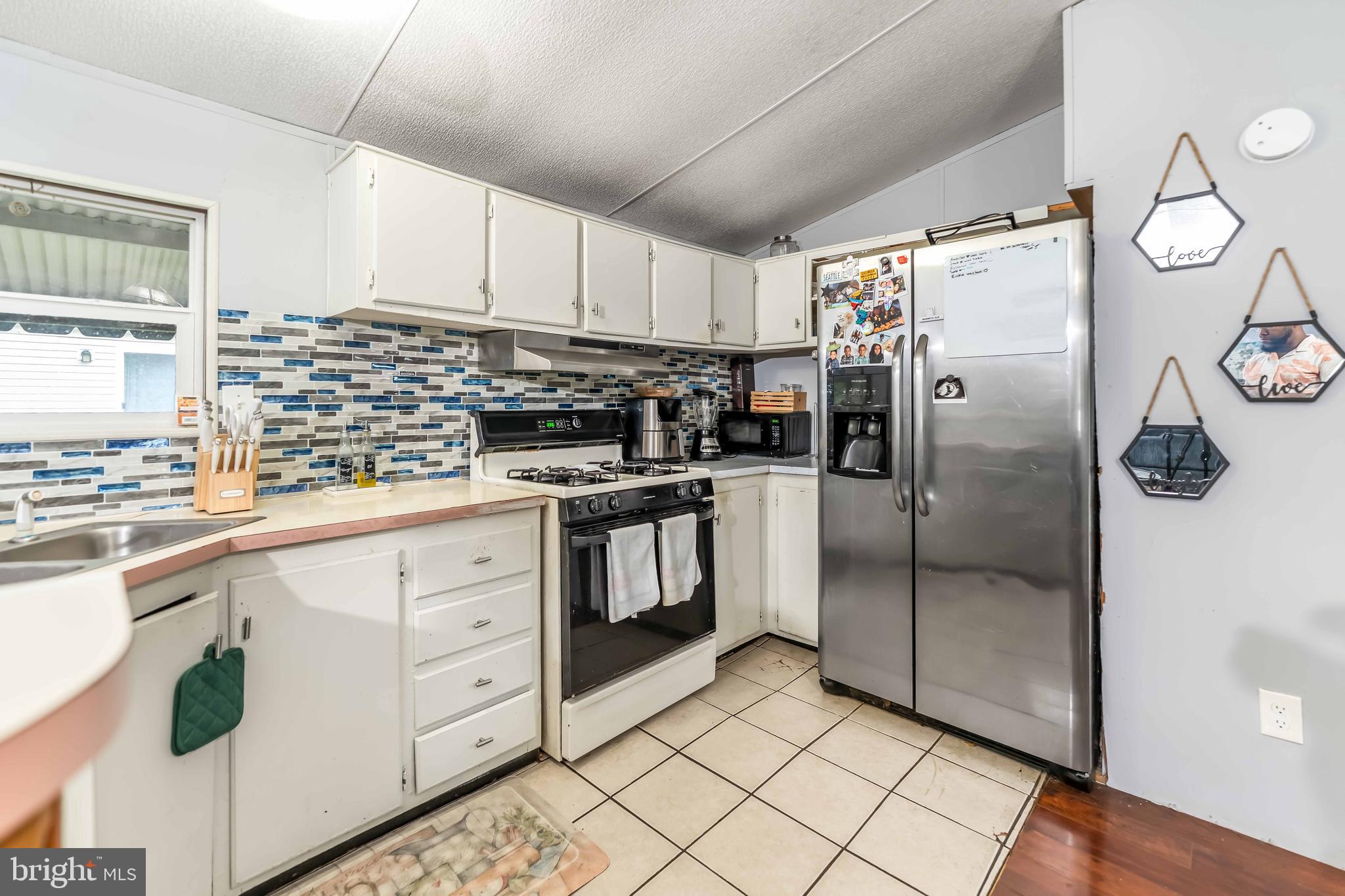 MIDDLETOWN - Residential