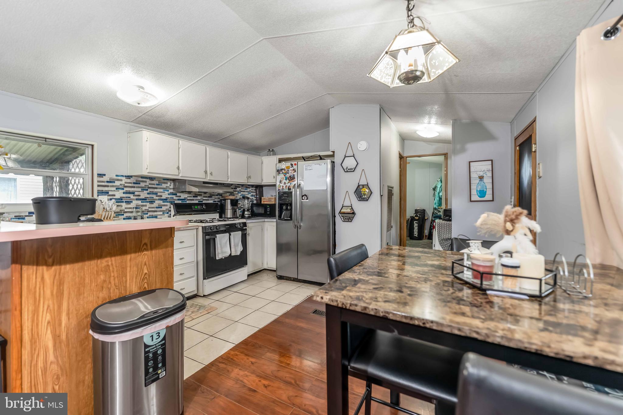 MIDDLETOWN - Residential