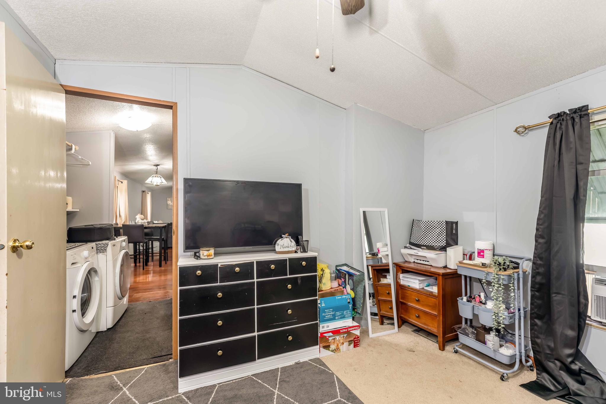 MIDDLETOWN - Residential