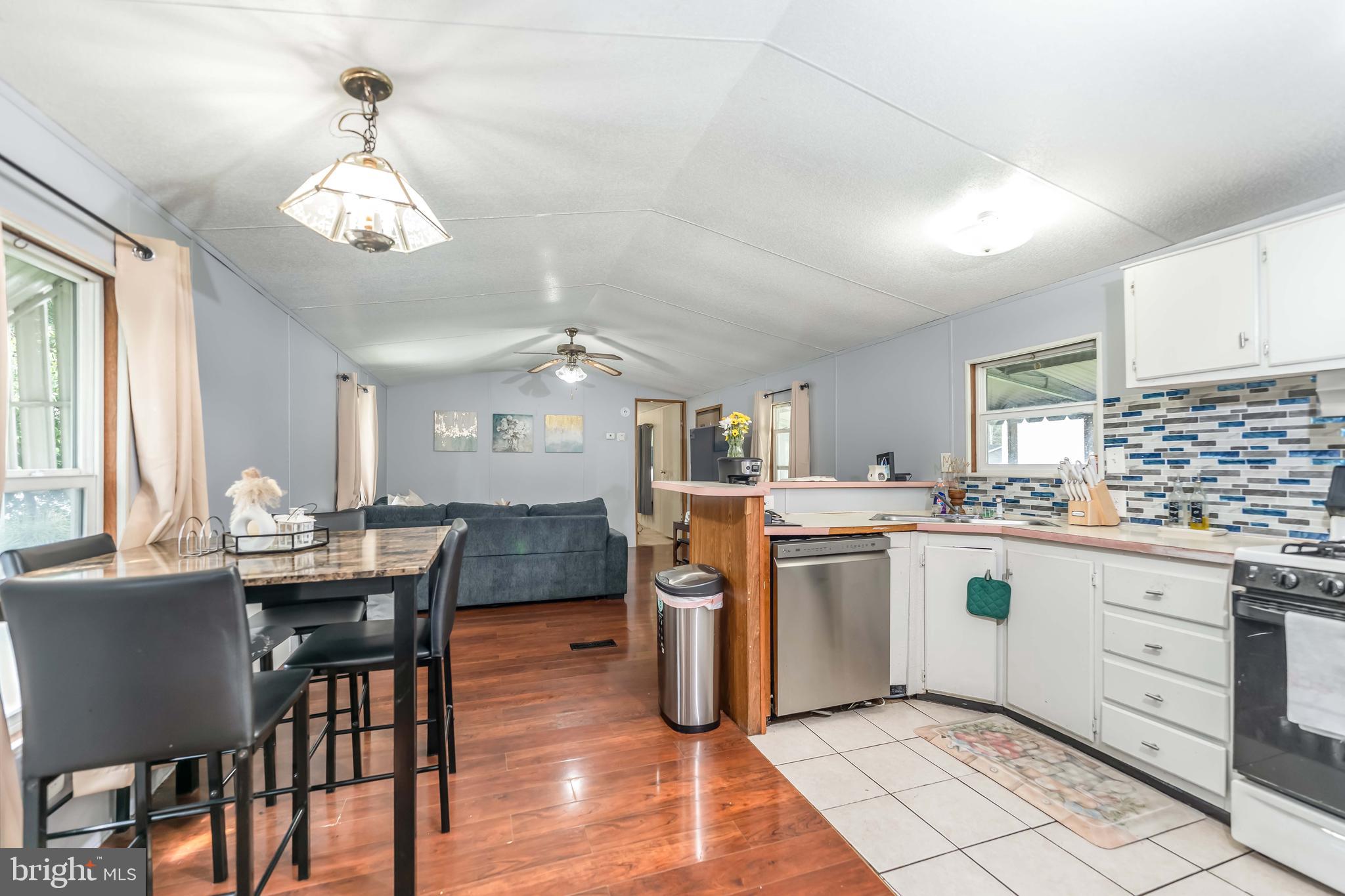 MIDDLETOWN - Residential