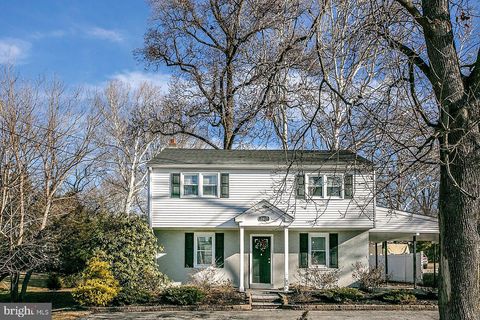 2817 EGYPT ROAD AUDUBON PA 19403