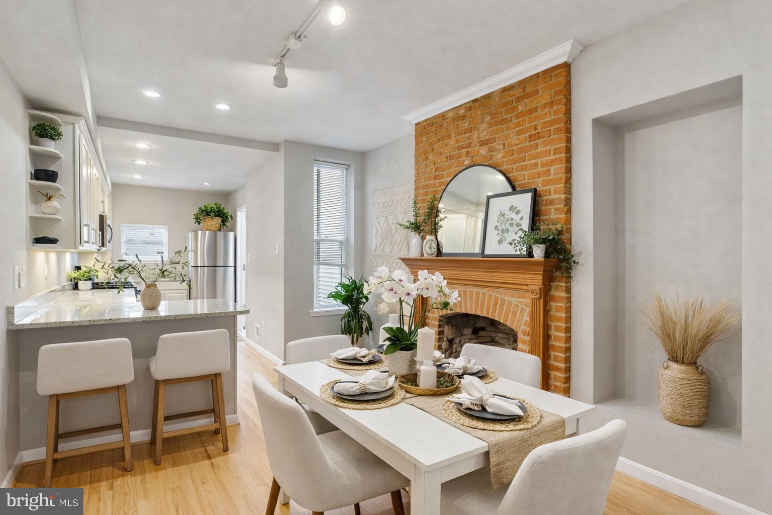 1628 S CHARLES STREET