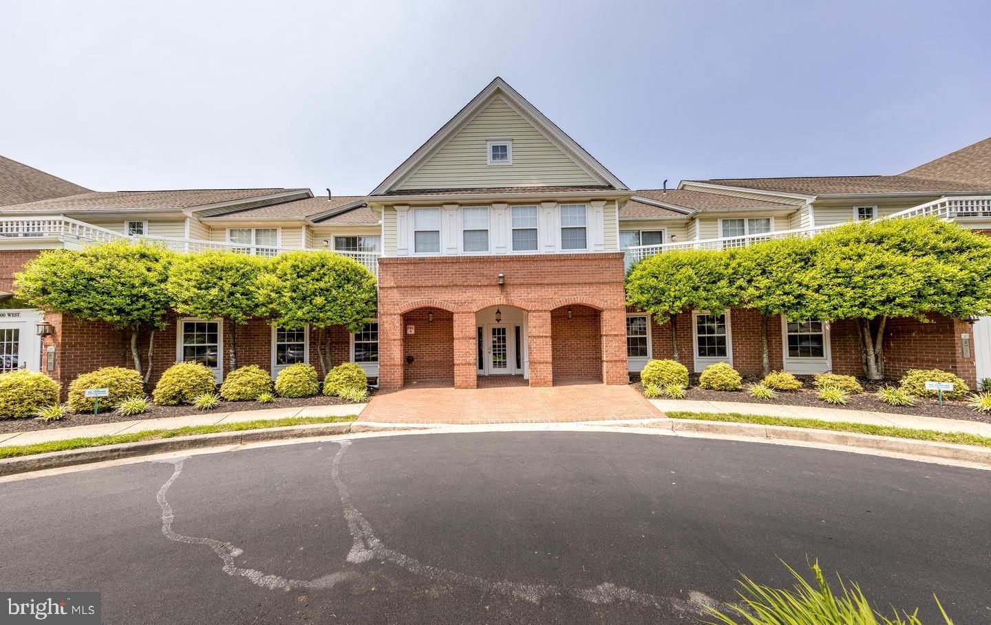 TAYLOR RIDGE CONDOMINIUMS - Residential Lease