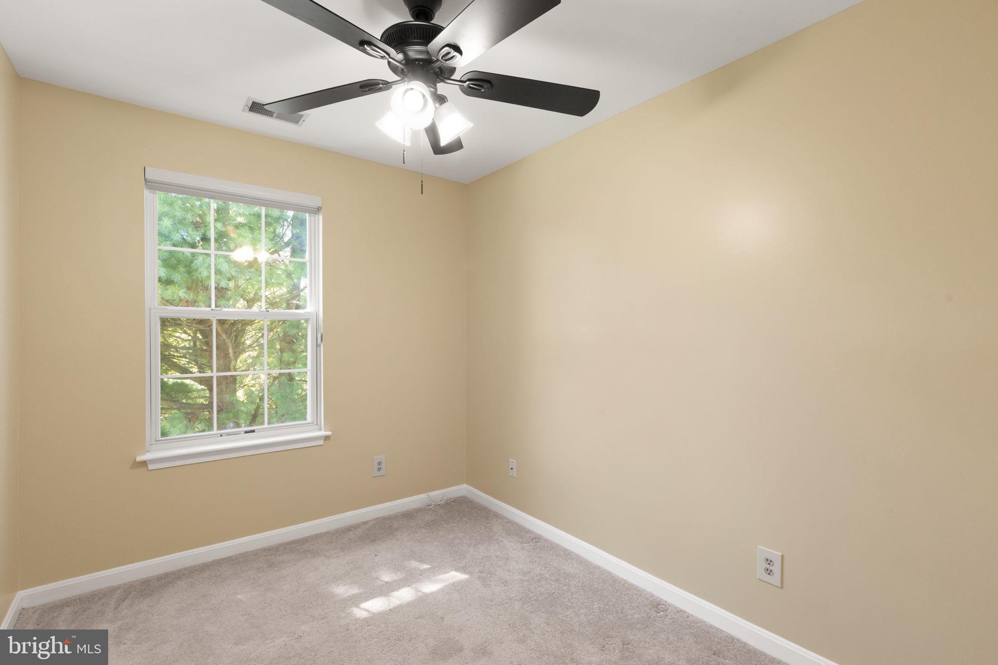 TAYLOR RIDGE CONDOMINIUMS - Residential Lease