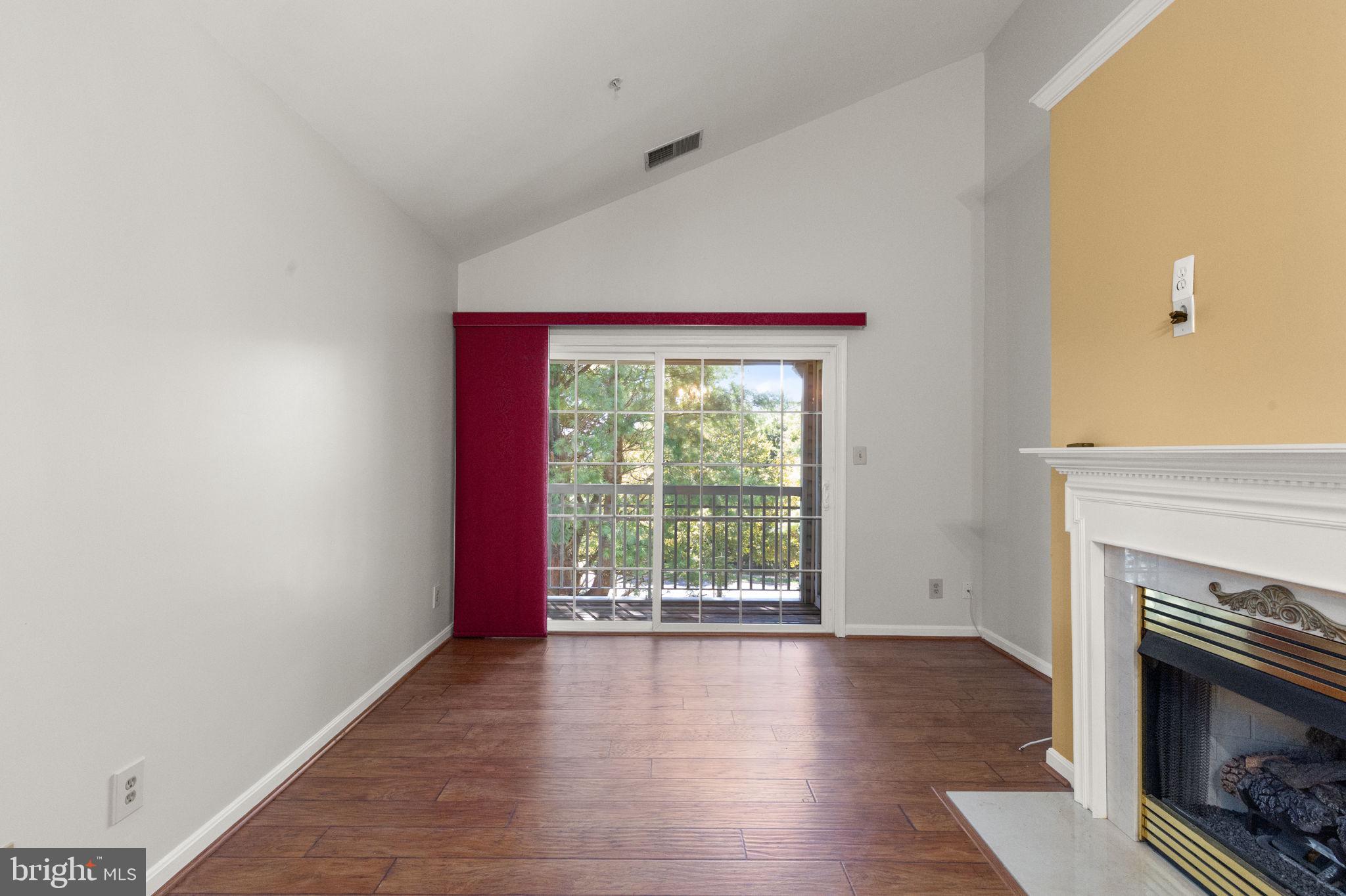 TAYLOR RIDGE CONDOMINIUMS - Residential Lease