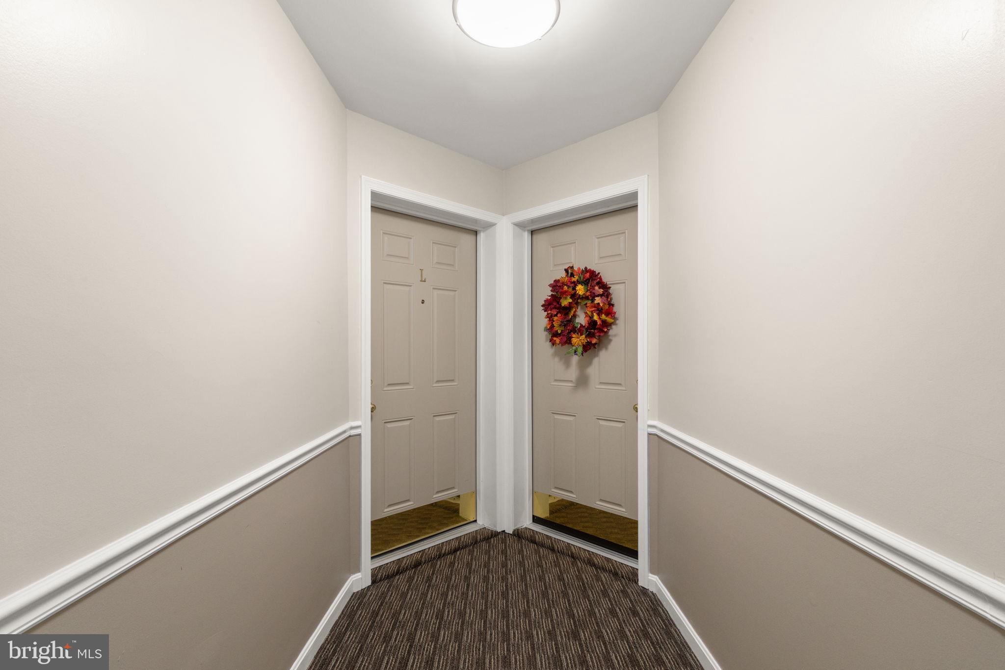 TAYLOR RIDGE CONDOMINIUMS - Residential Lease