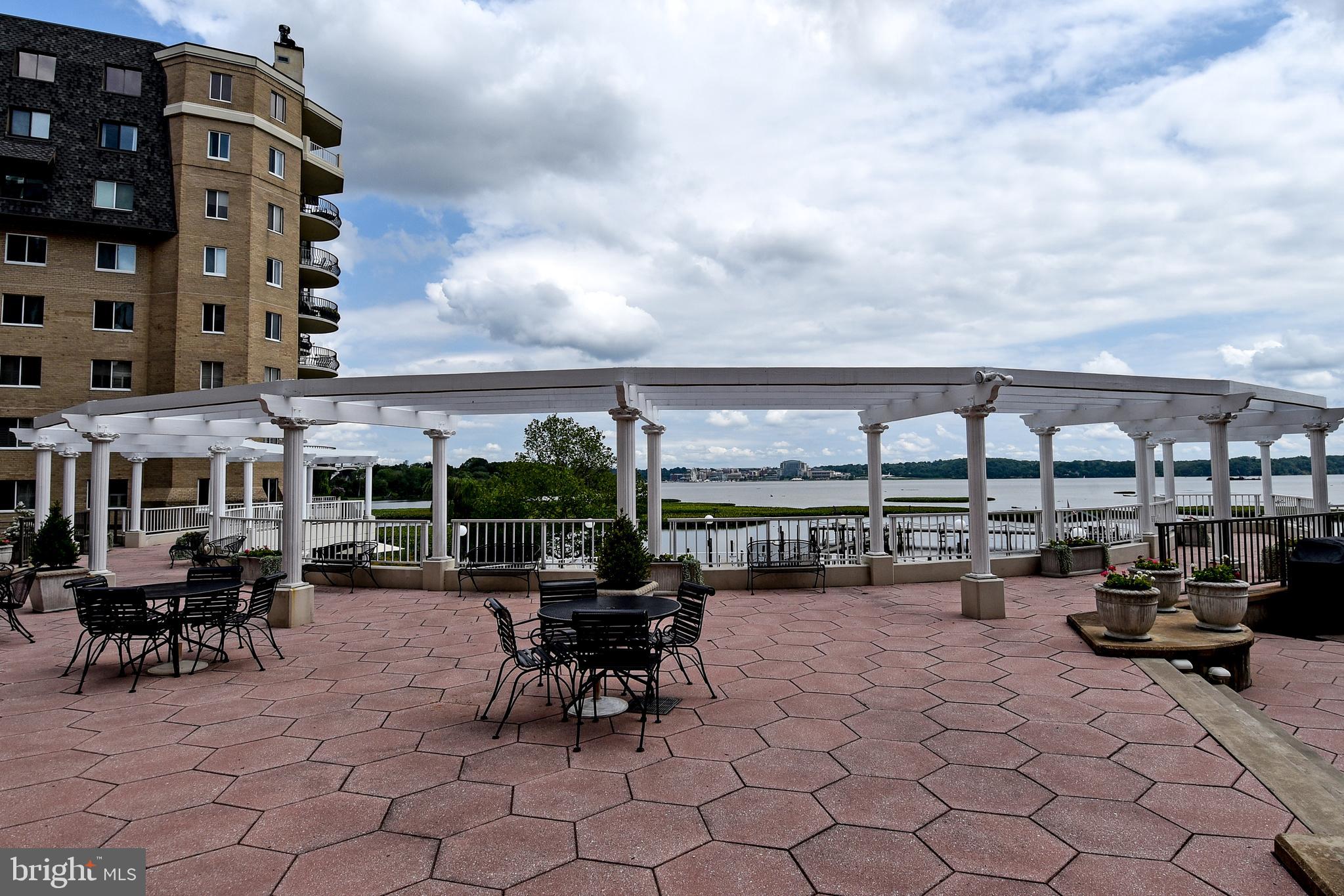 PORTO VECCHIO - Residential Lease