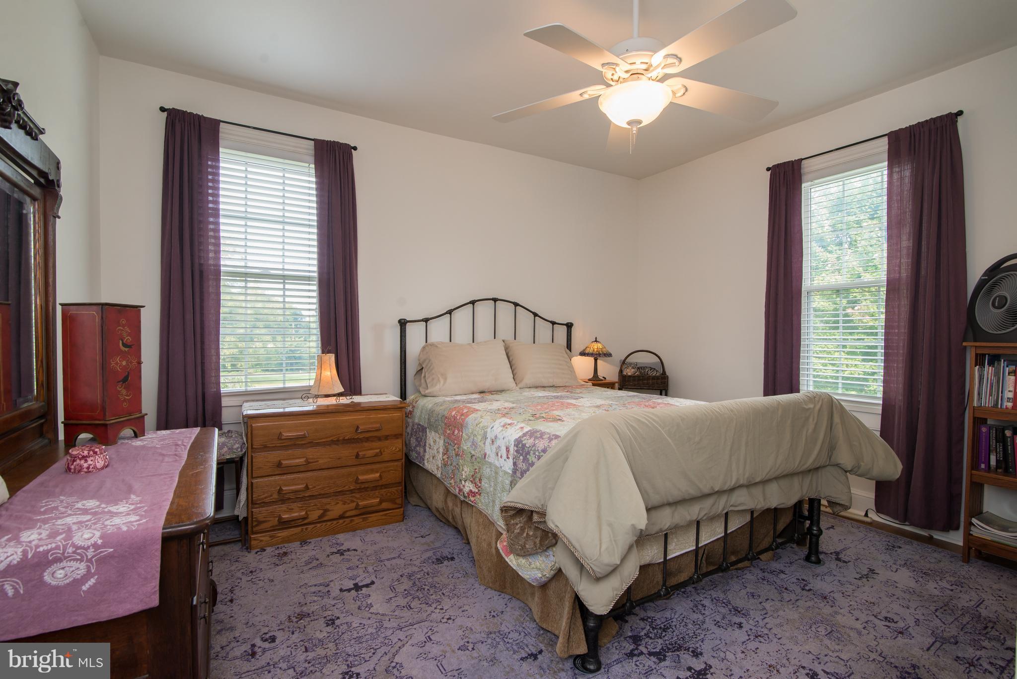 HISTORIC CHARLES TOWN - Residential