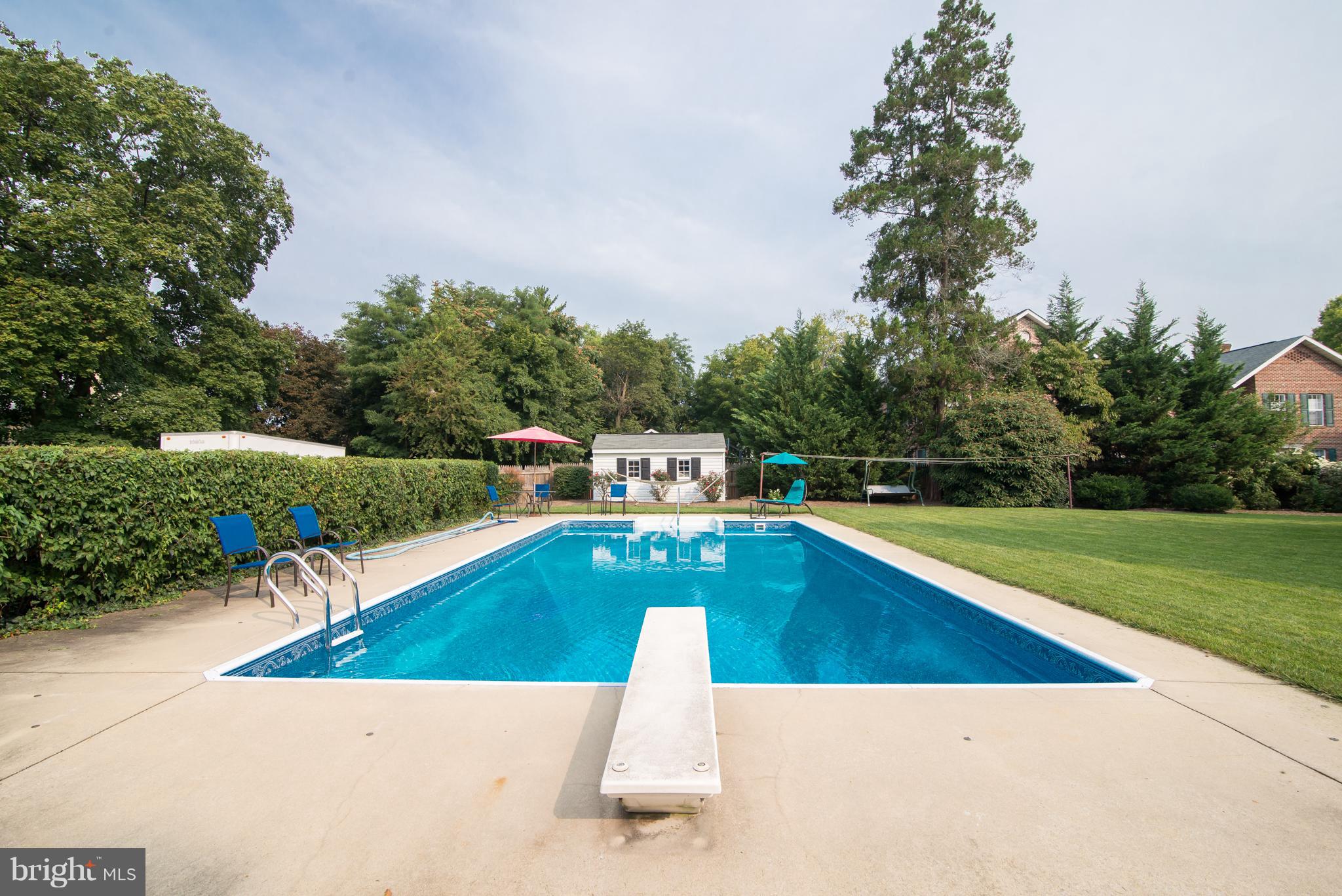 HISTORIC CHARLES TOWN - Residential