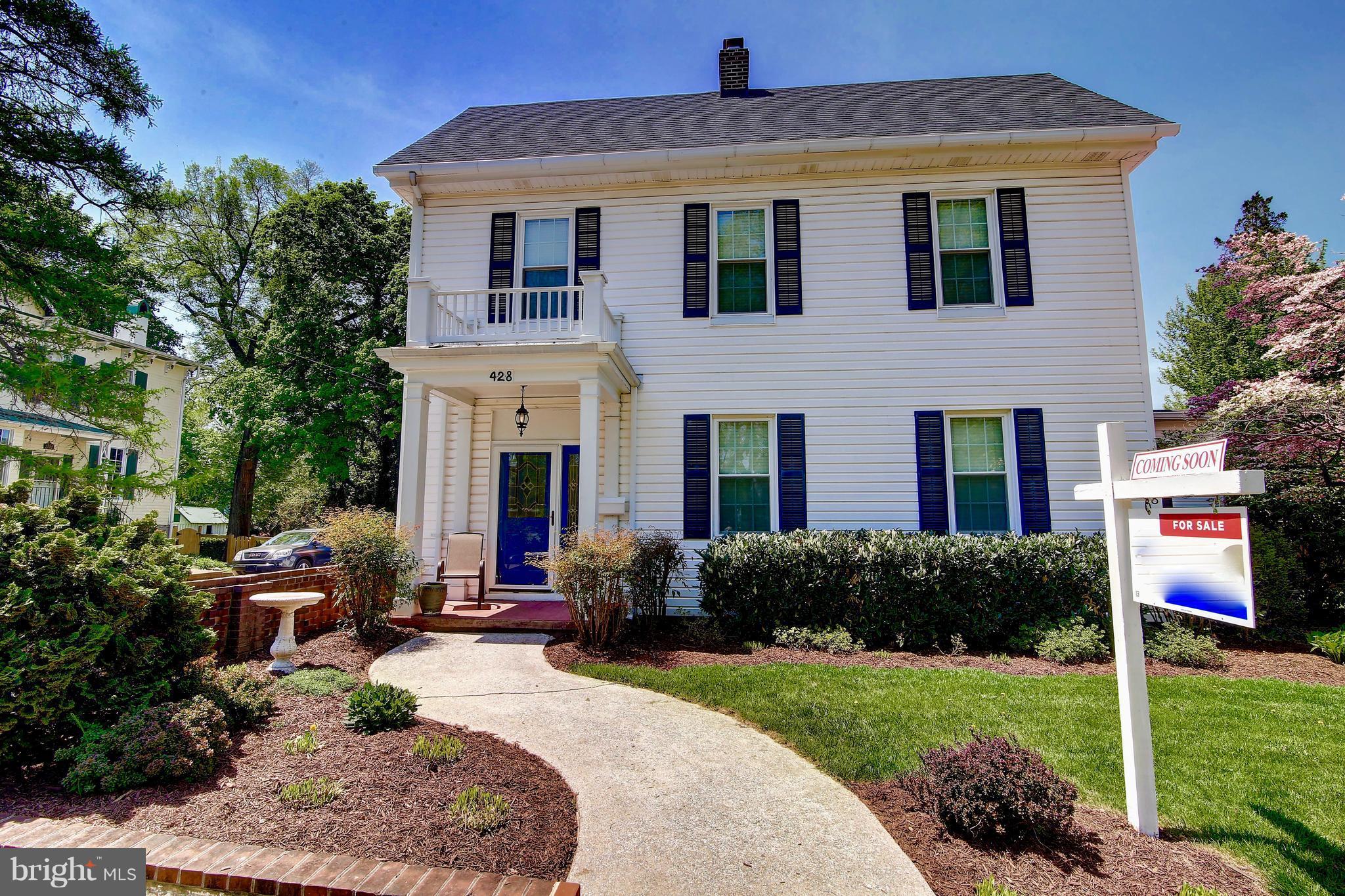 HISTORIC CHARLES TOWN - Residential