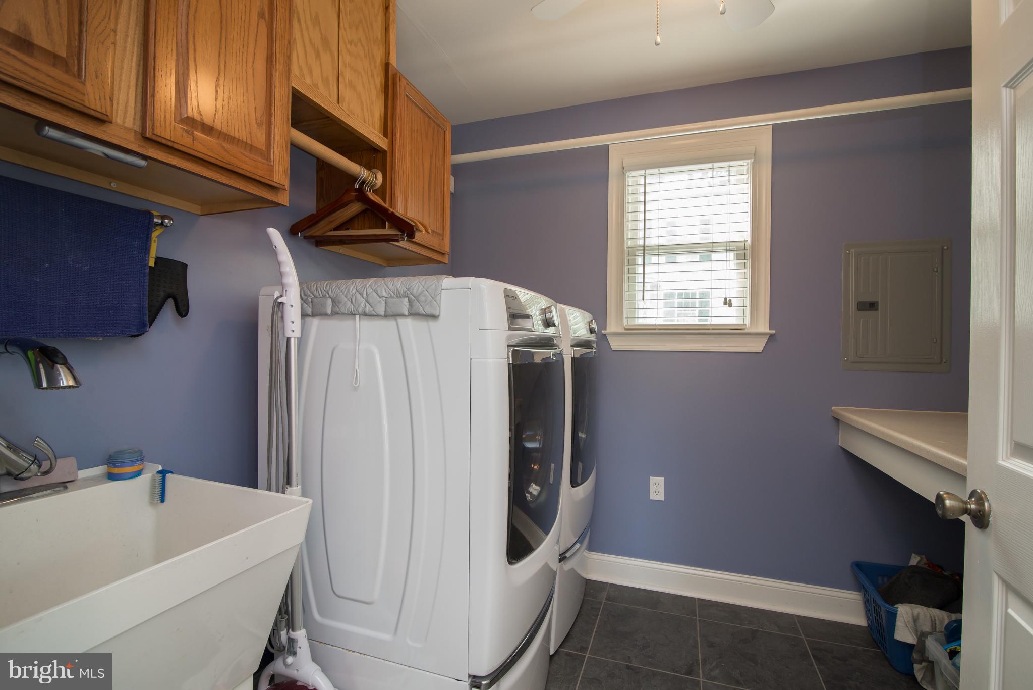 HISTORIC CHARLES TOWN - Residential