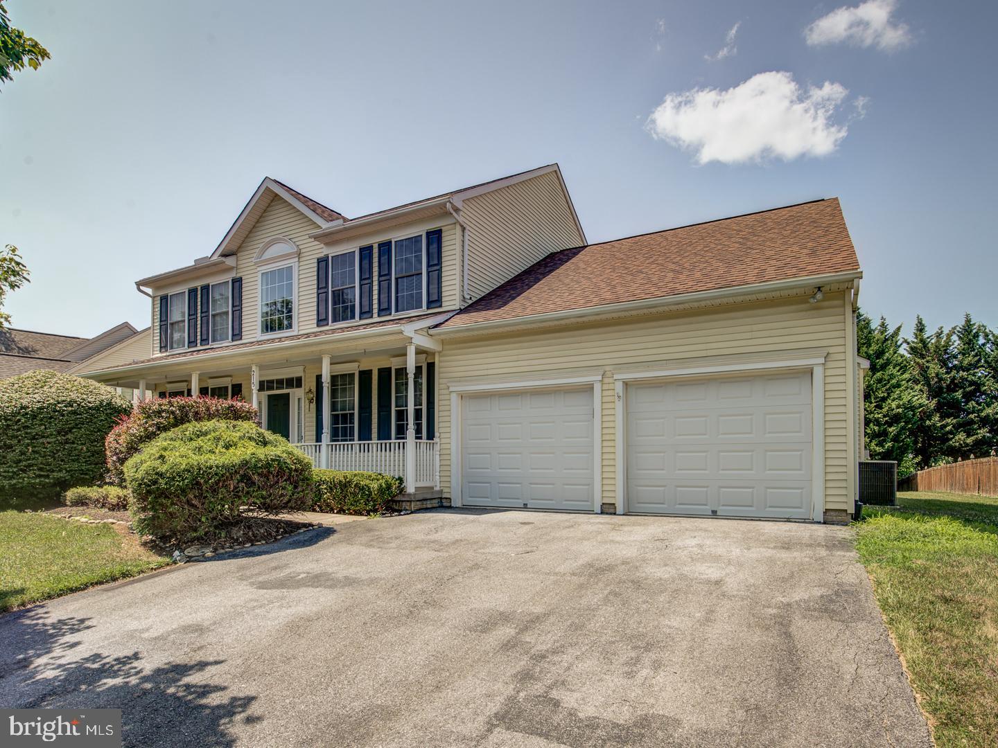 CREEKSIDE PARK - Residential