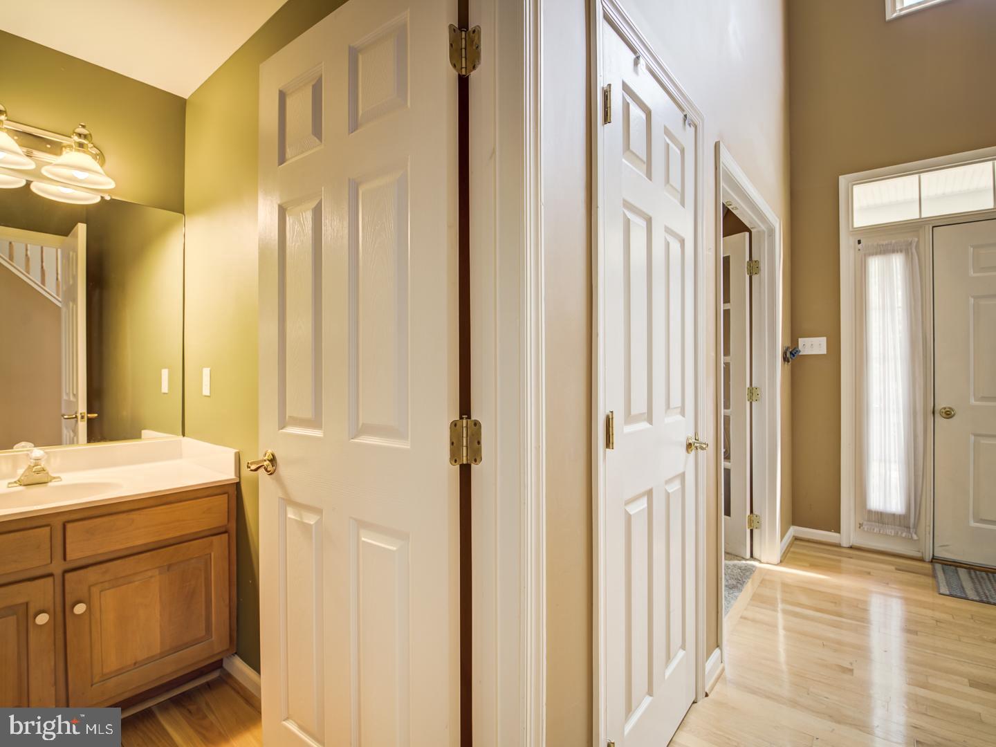 CREEKSIDE PARK - Residential