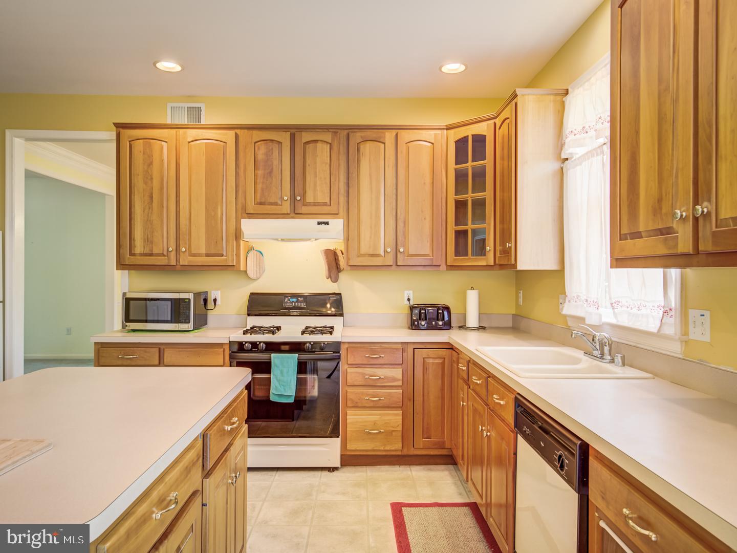 CREEKSIDE PARK - Residential