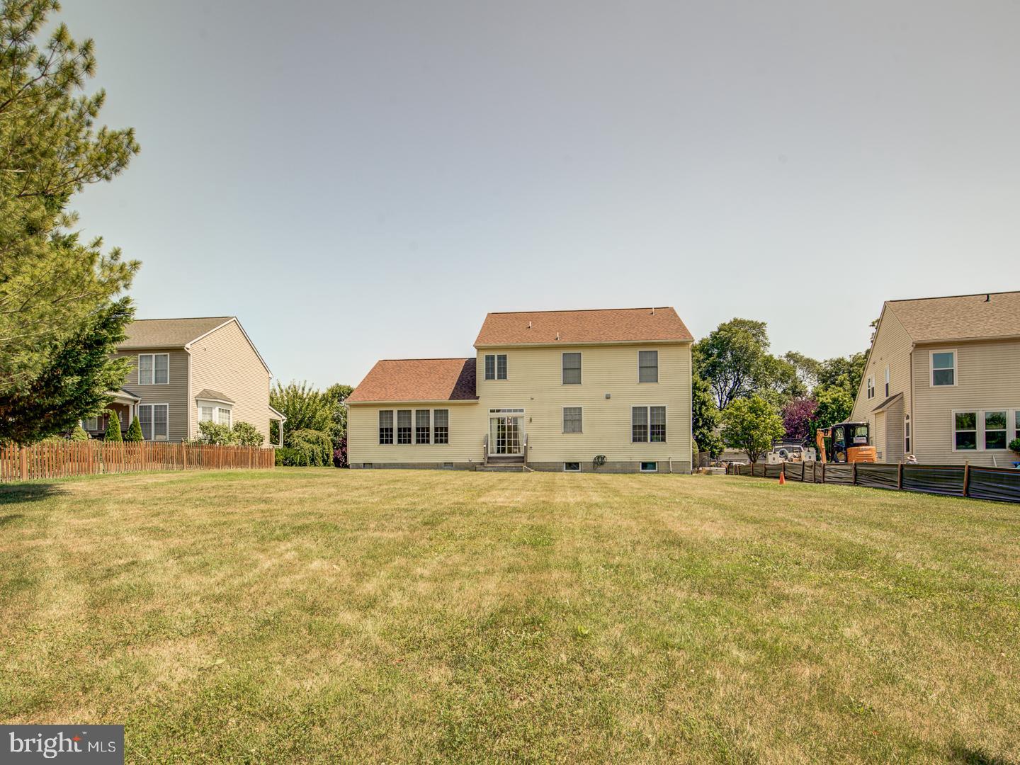 CREEKSIDE PARK - Residential