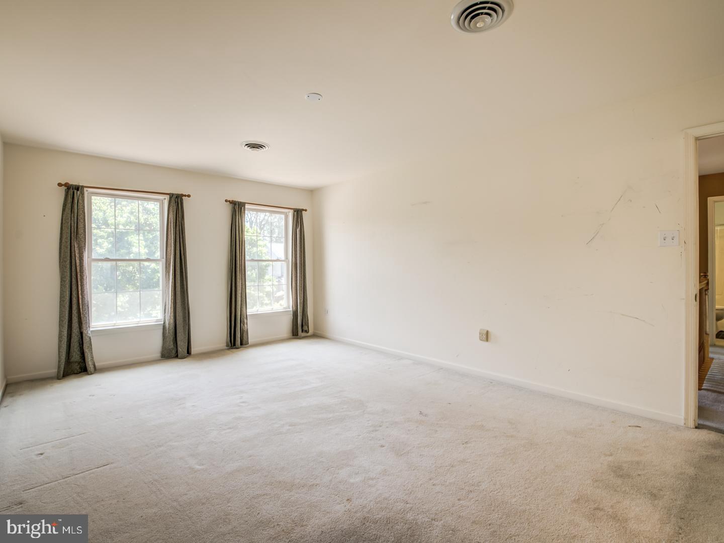 CREEKSIDE PARK - Residential