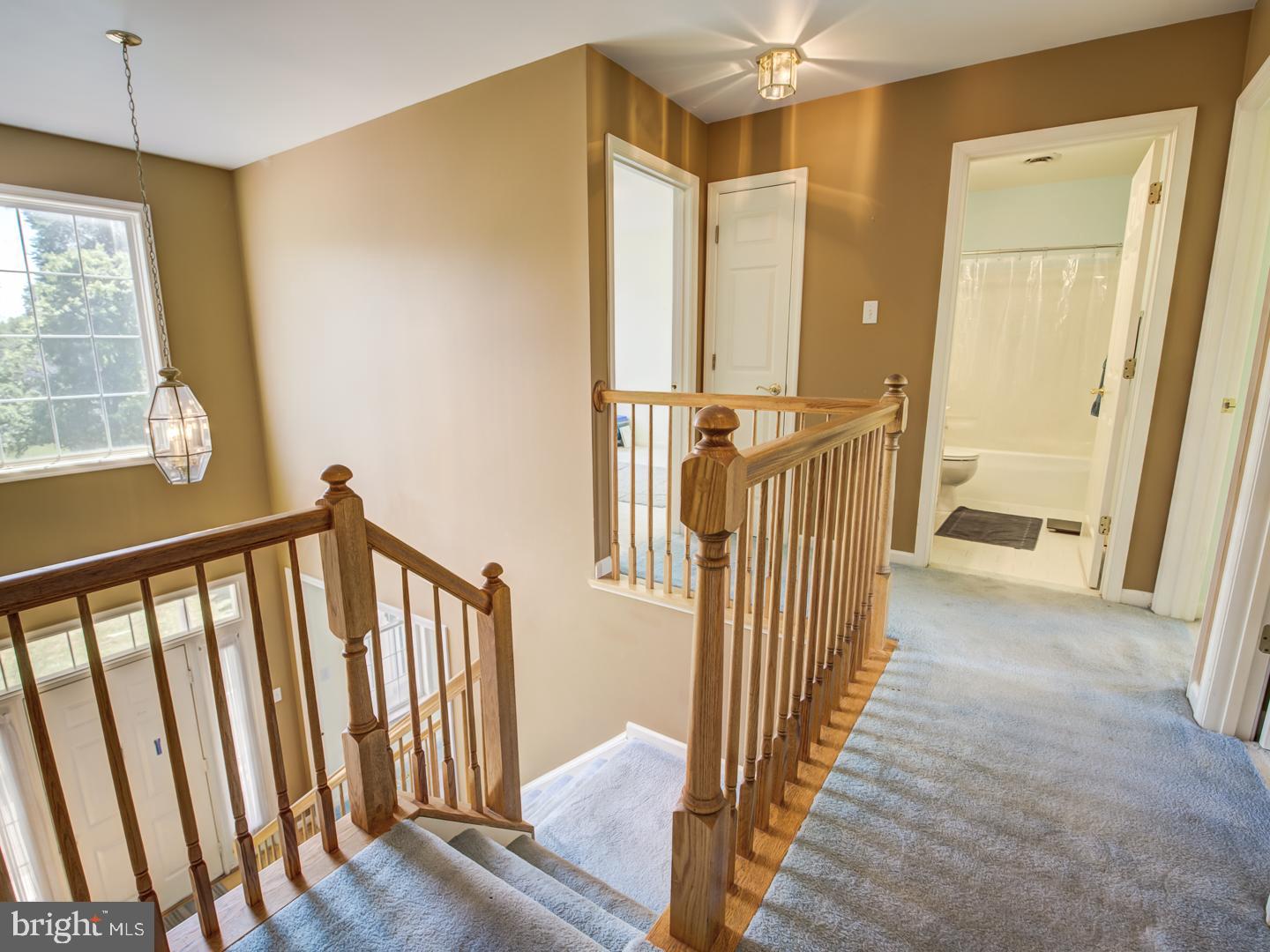 CREEKSIDE PARK - Residential