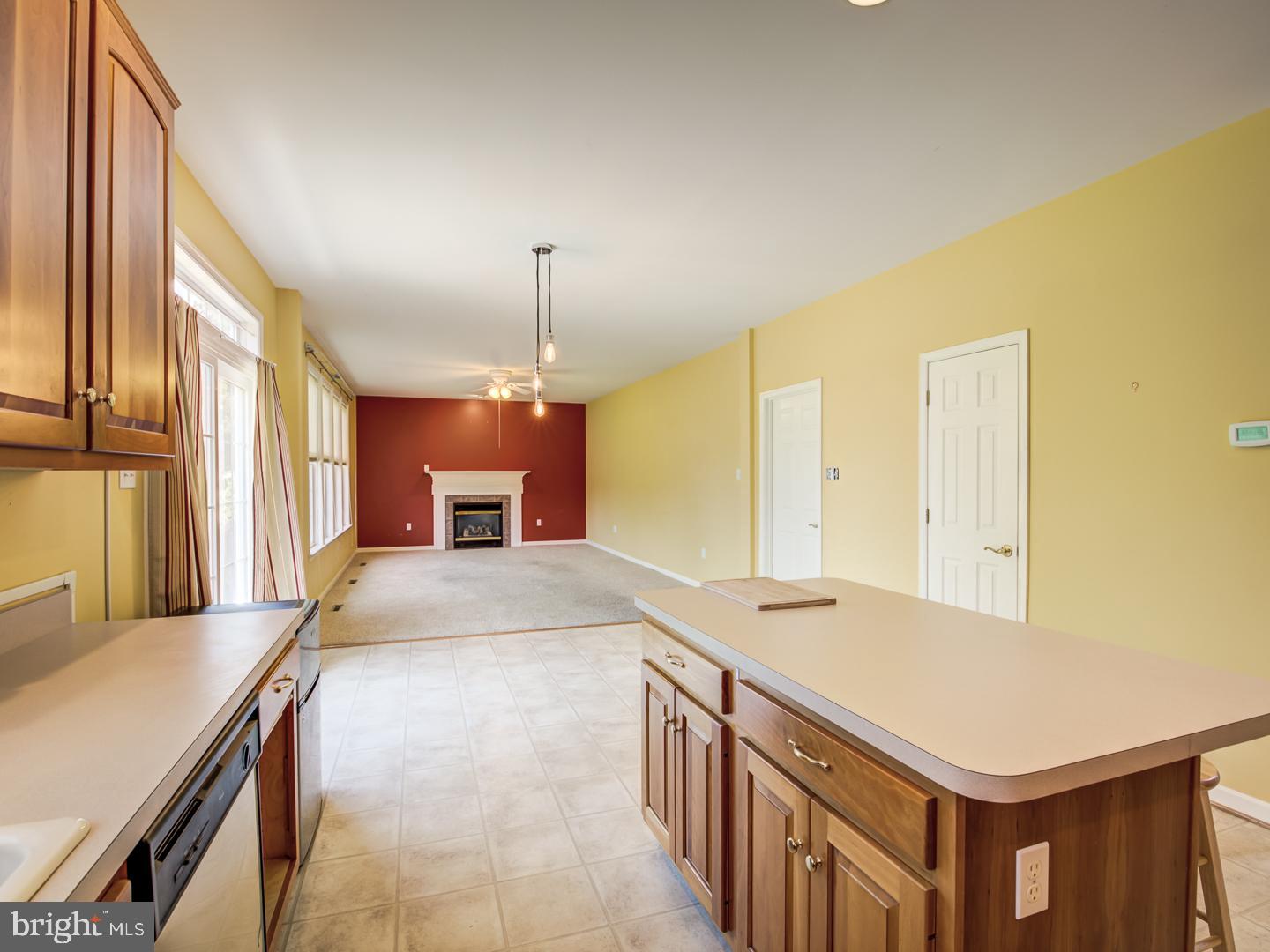 CREEKSIDE PARK - Residential