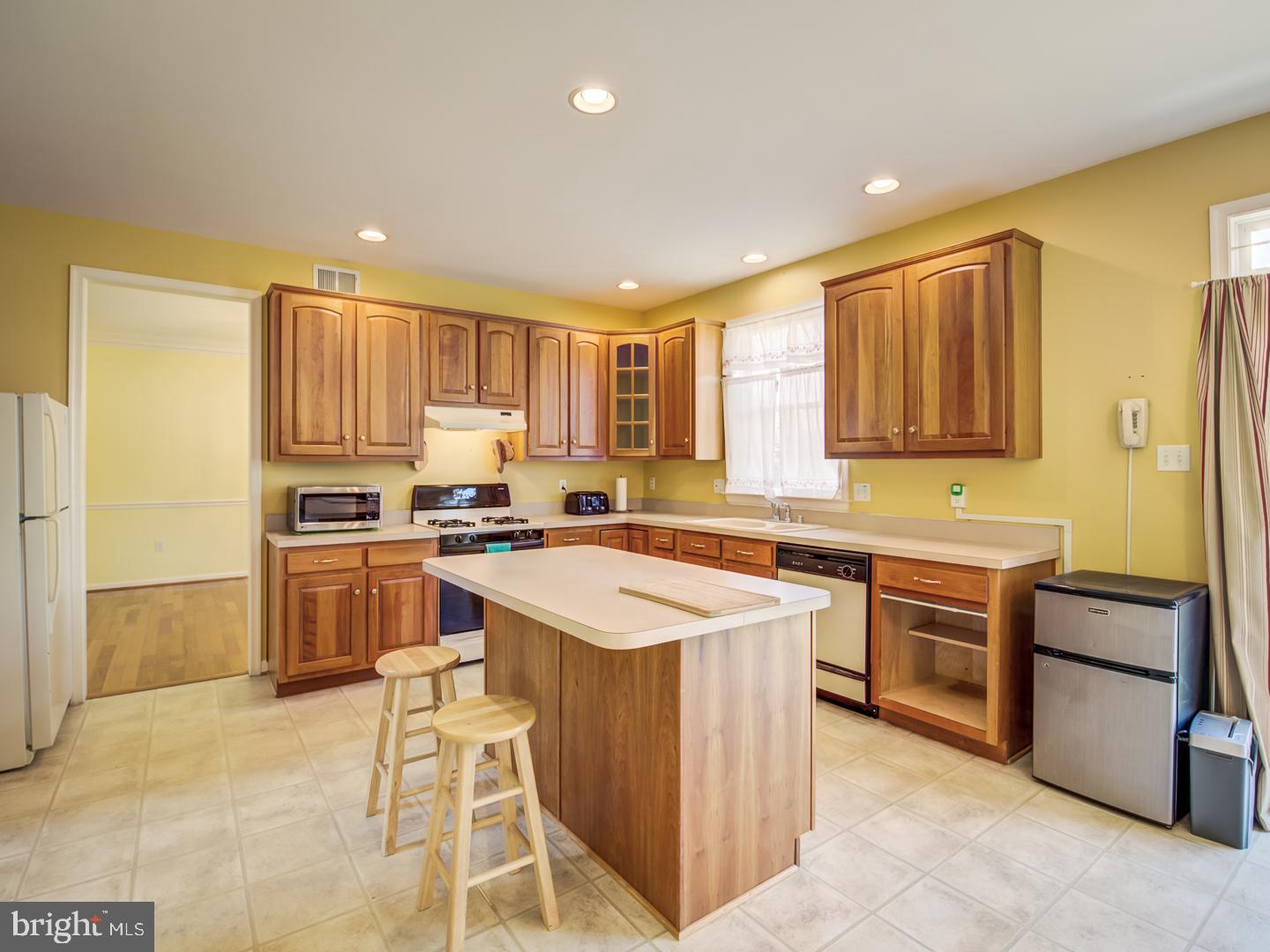 CREEKSIDE PARK - Residential