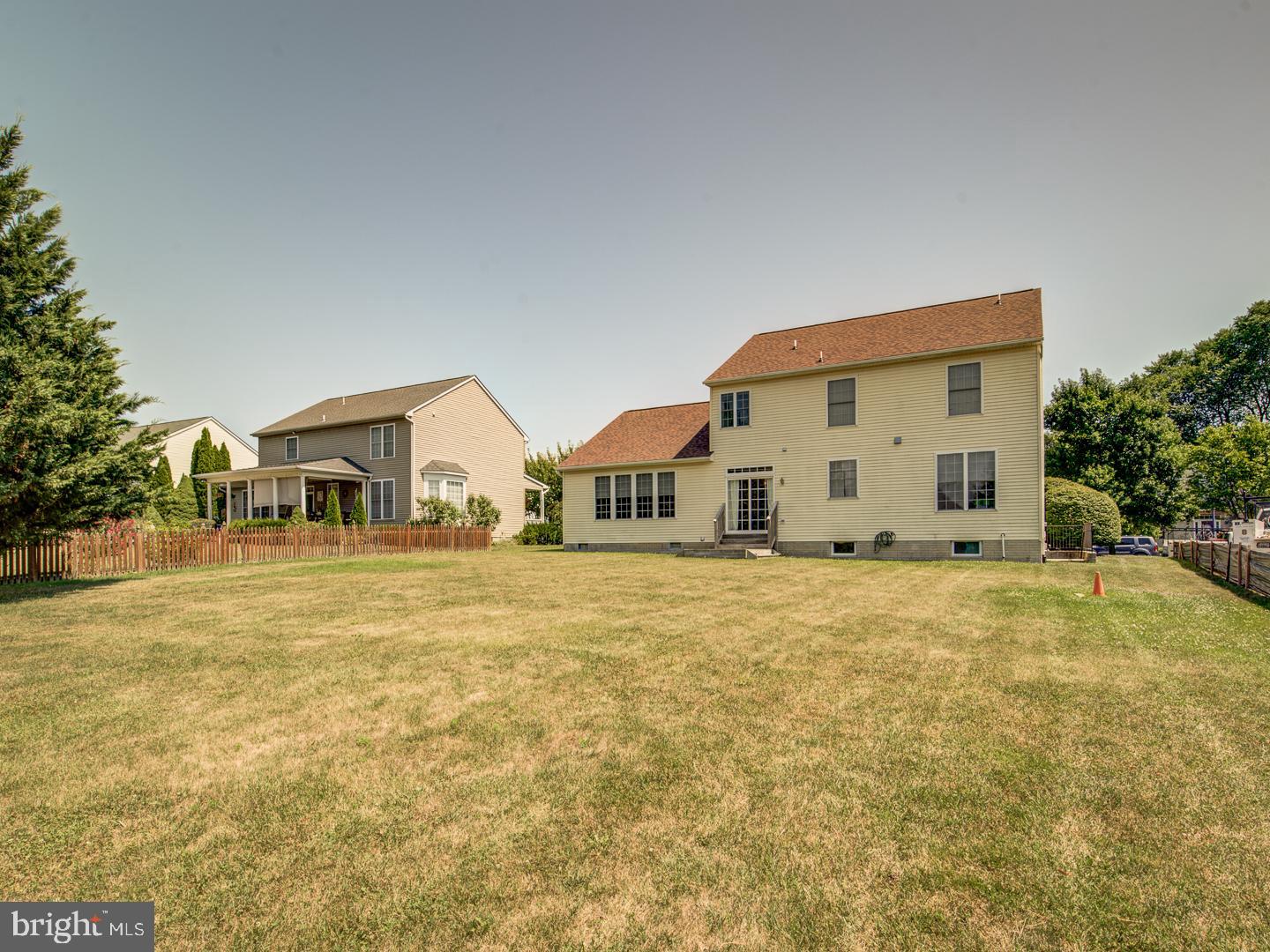 CREEKSIDE PARK - Residential