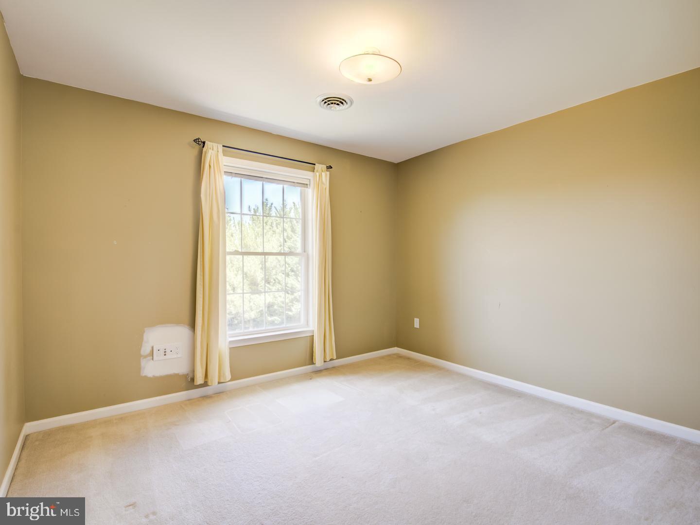 CREEKSIDE PARK - Residential