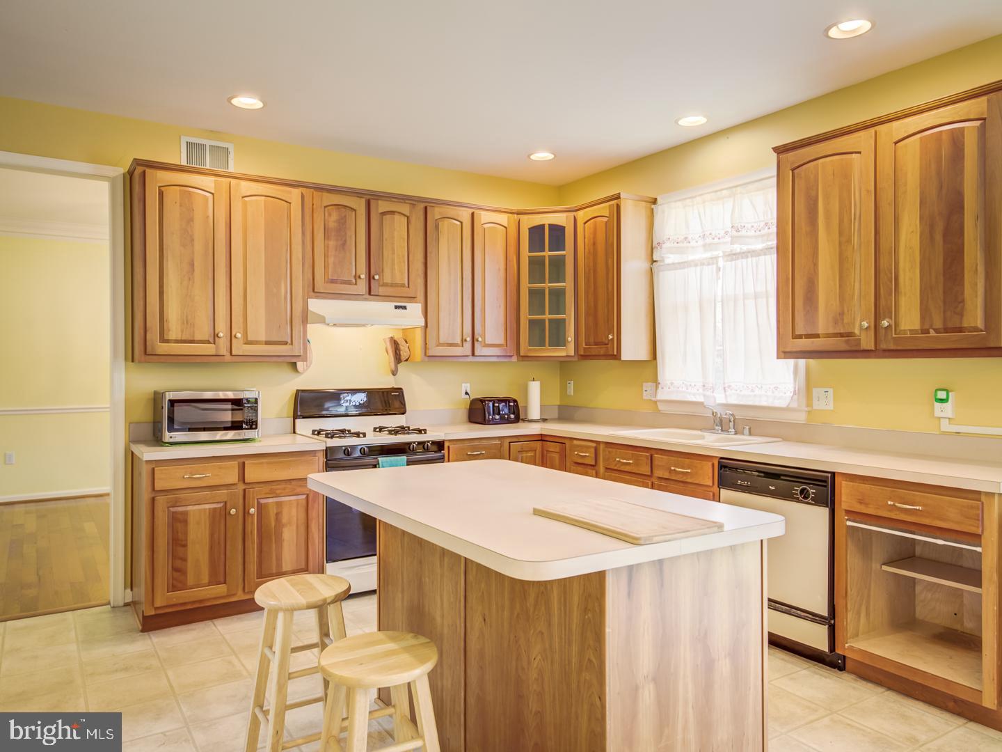 CREEKSIDE PARK - Residential