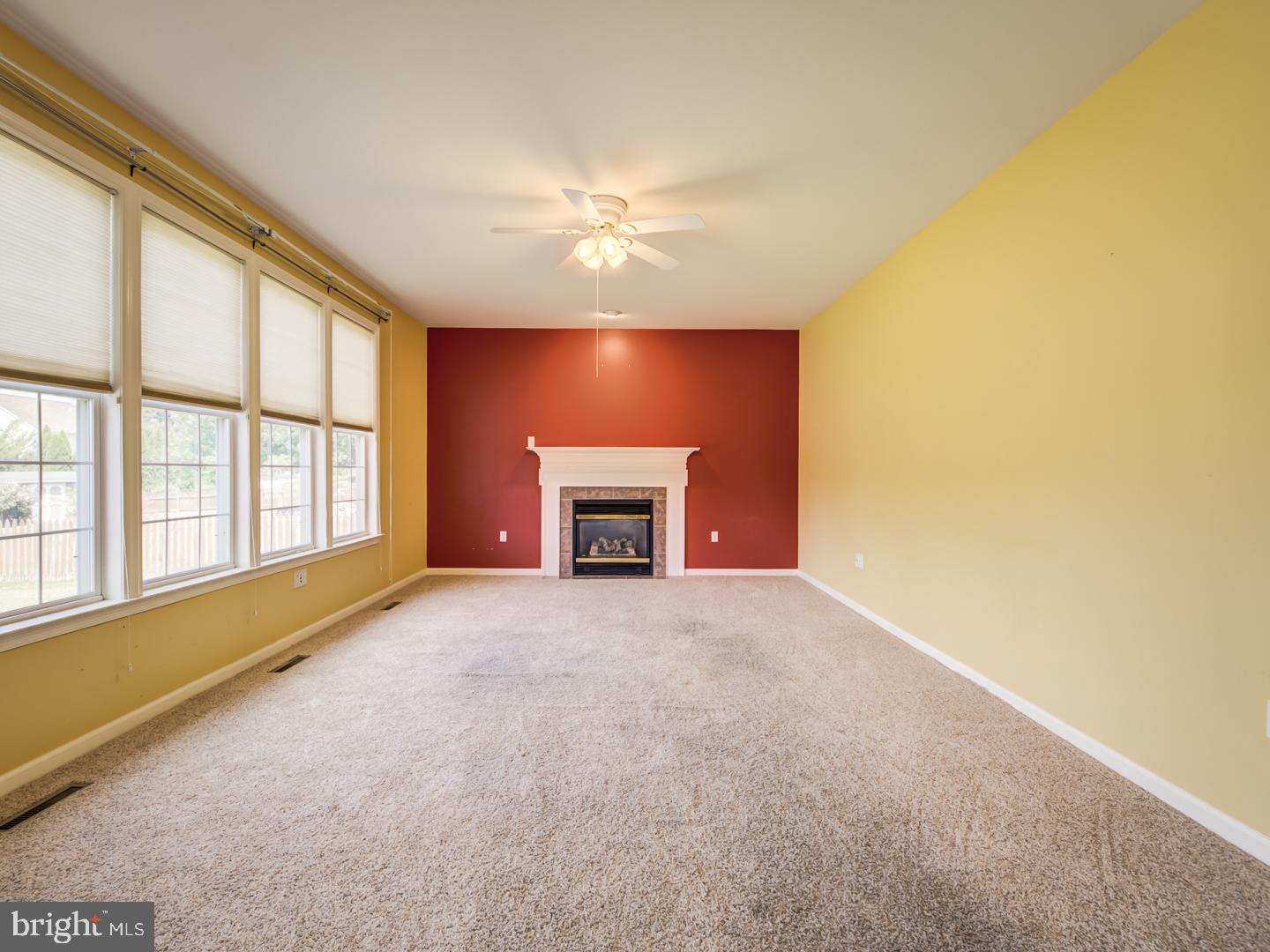 CREEKSIDE PARK - Residential