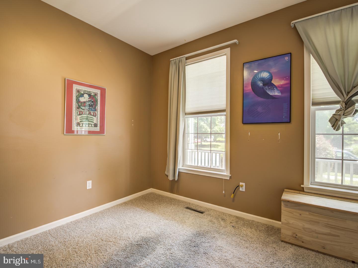 CREEKSIDE PARK - Residential