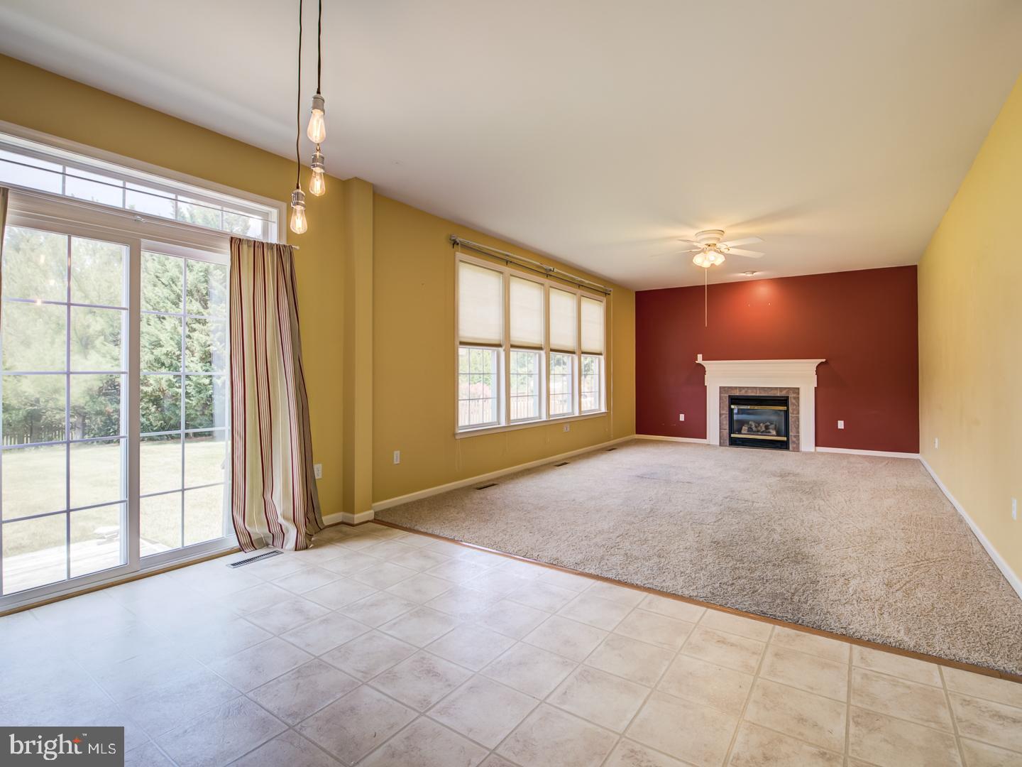 CREEKSIDE PARK - Residential