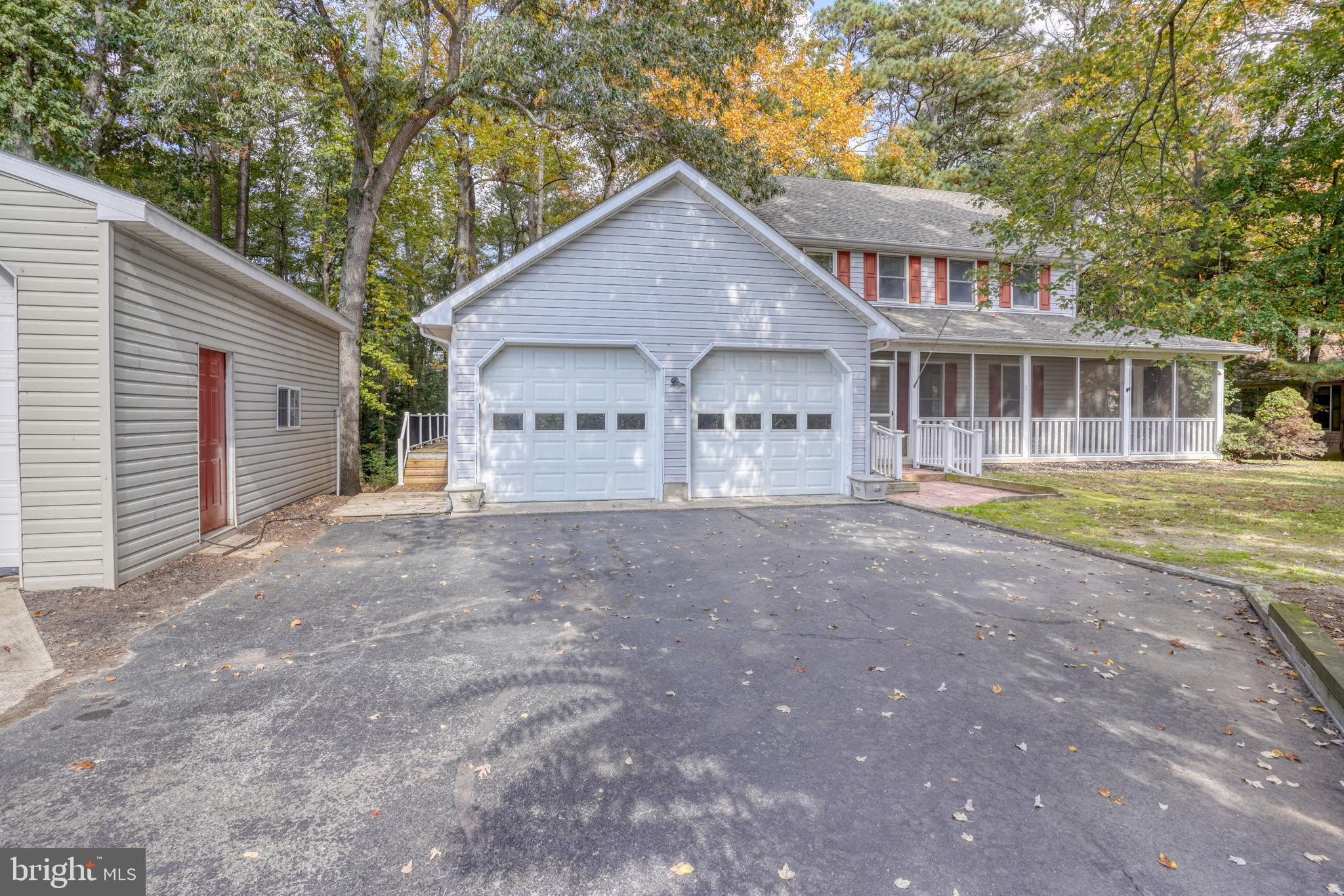 SOUTH SHORES - Residential