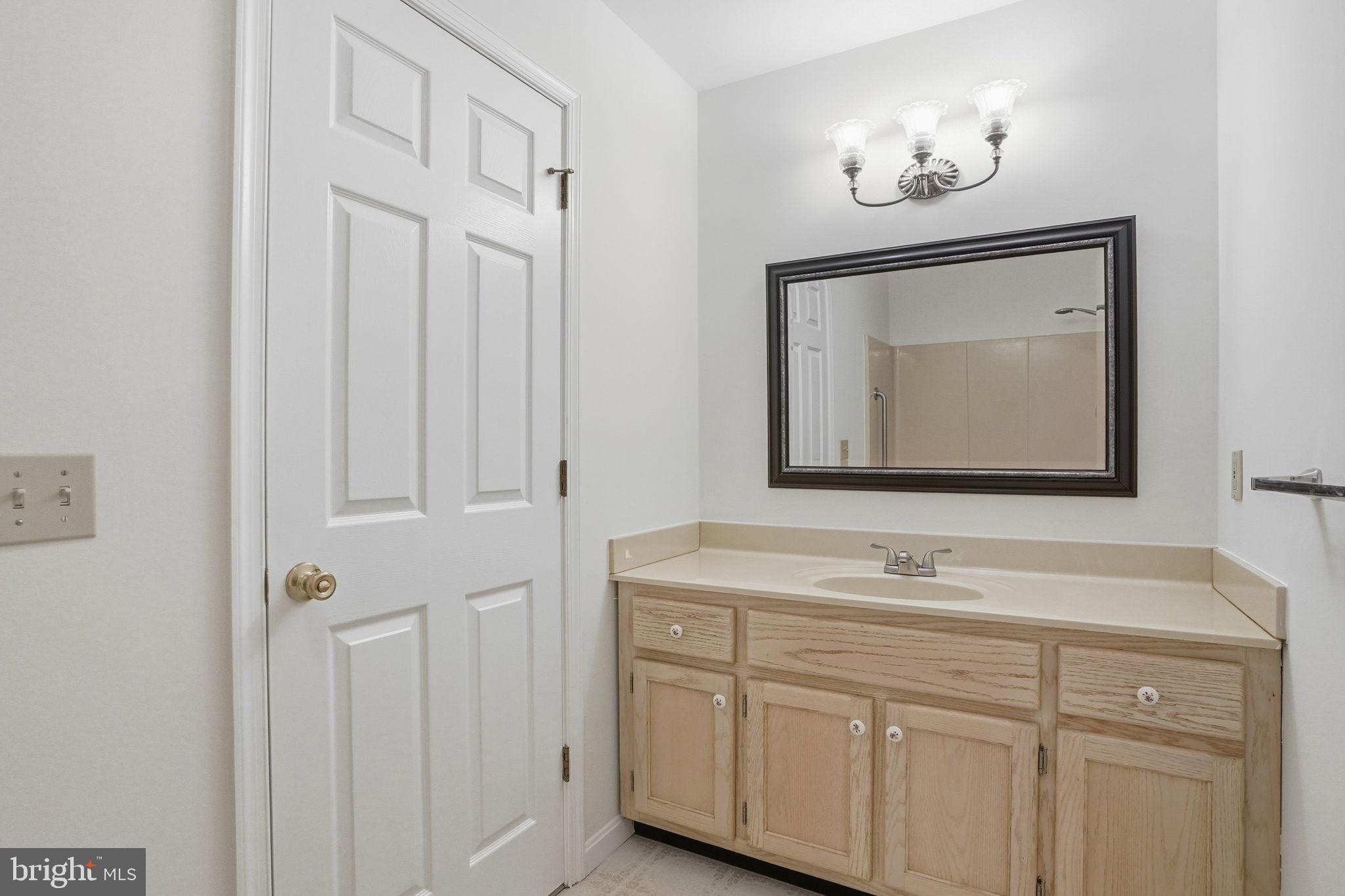 SOUTH SHORES - Residential