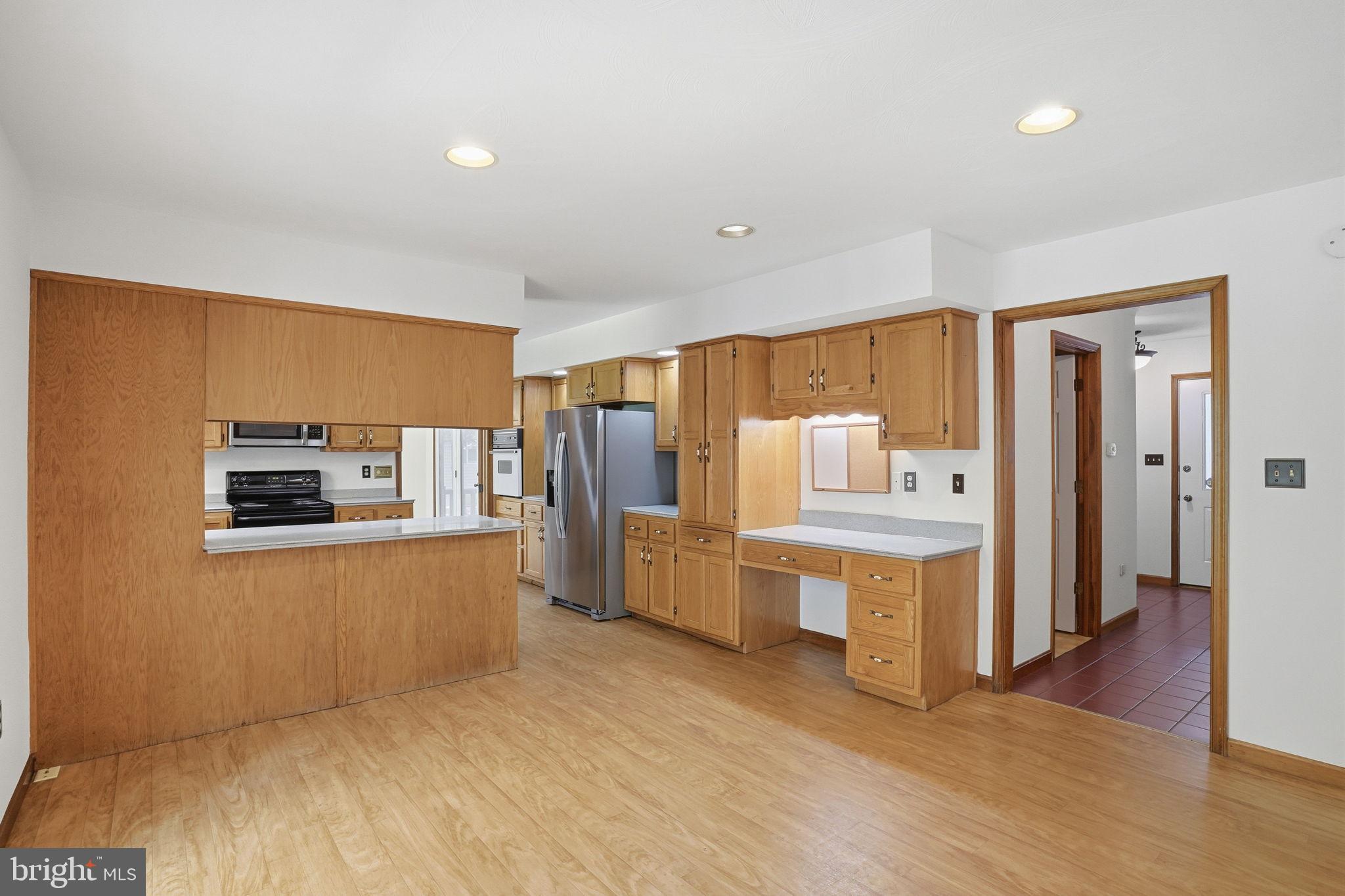 SOUTH SHORES - Residential