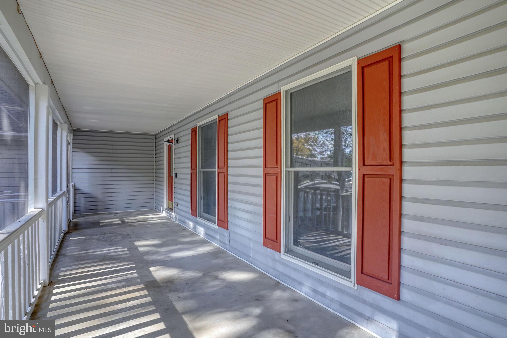 SOUTH SHORES - Residential