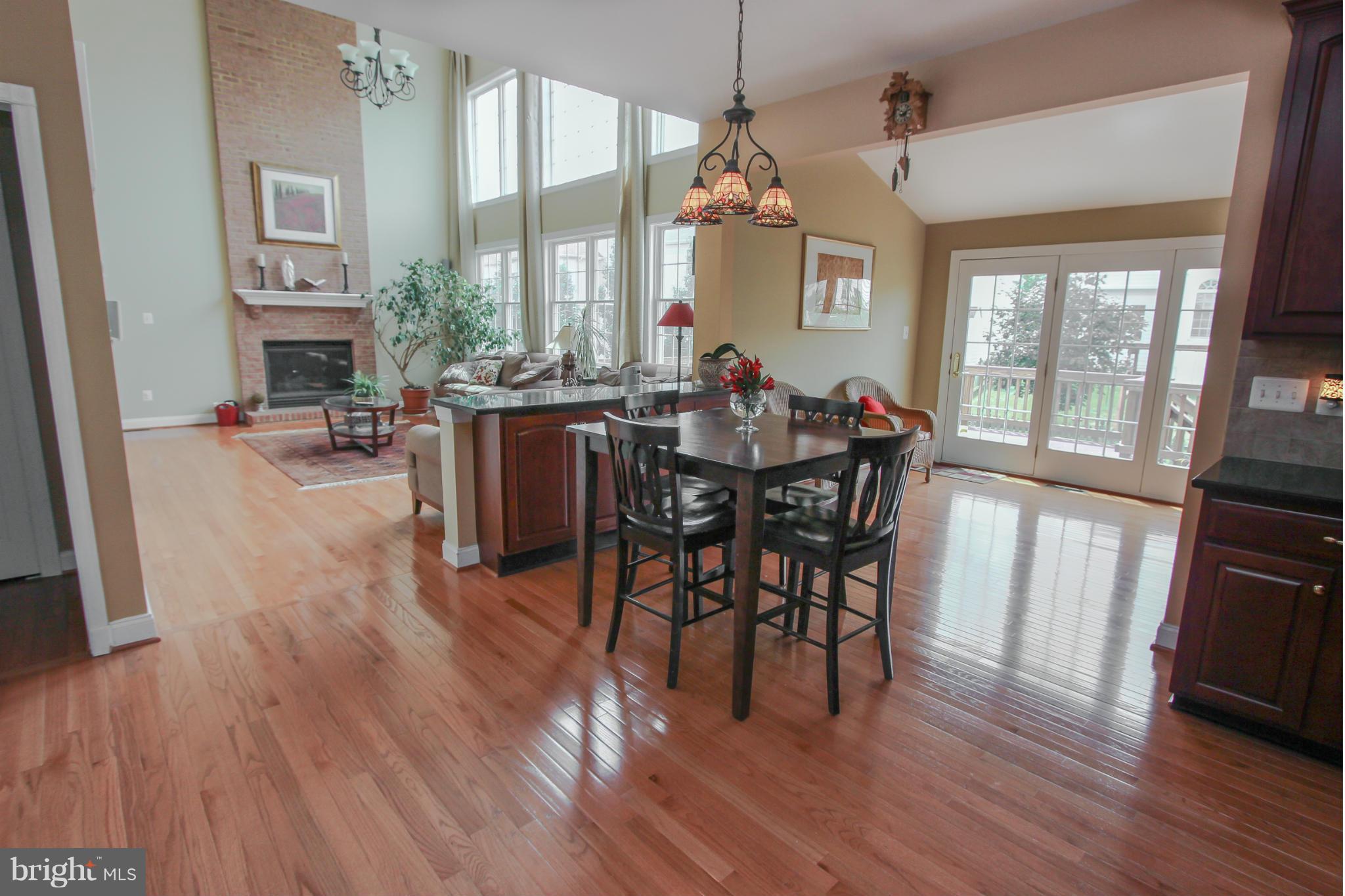 SOUTH RIDING - Residential