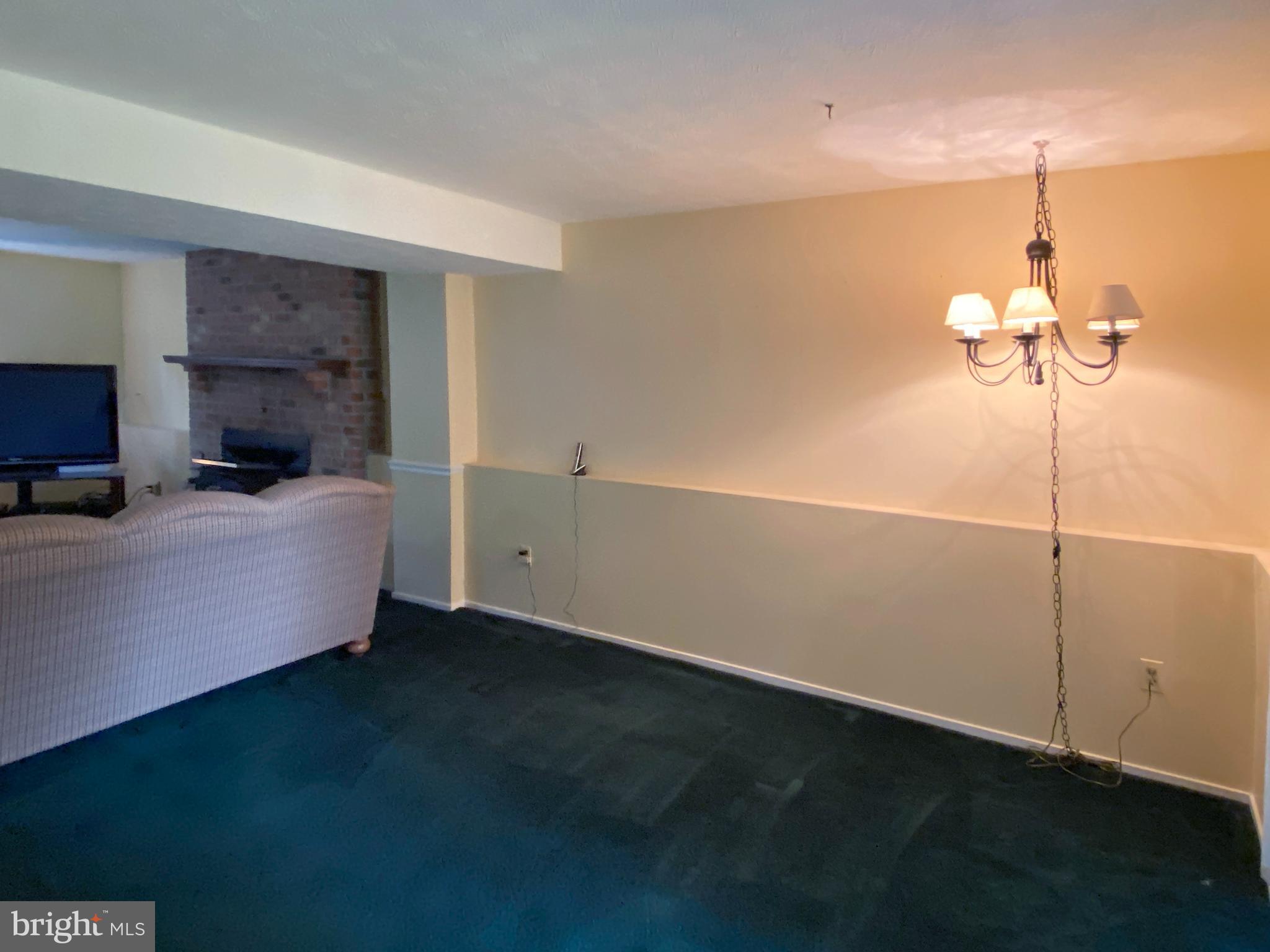 WEST RIDING - Residential