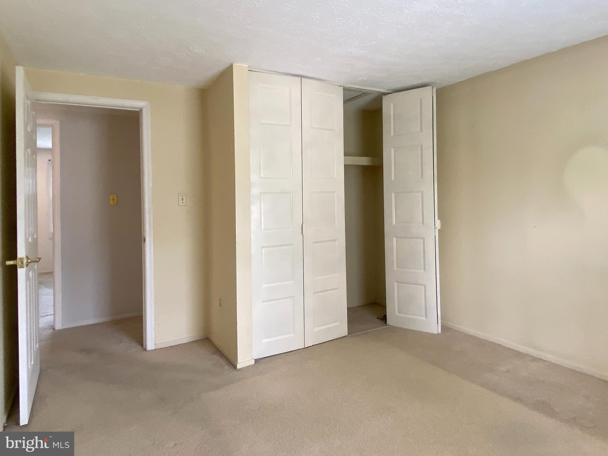 WEST RIDING - Residential