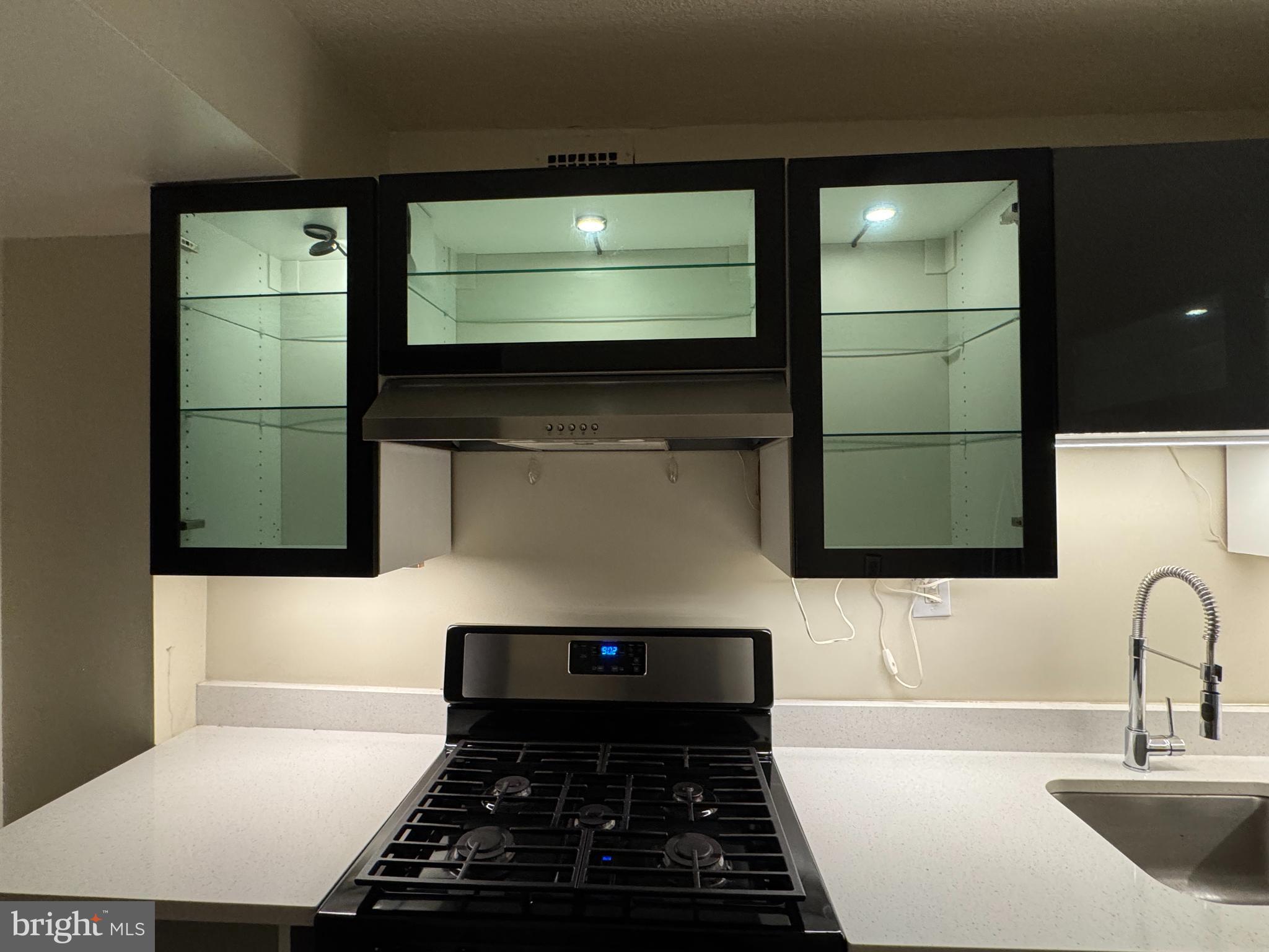 VAN DORN - Residential