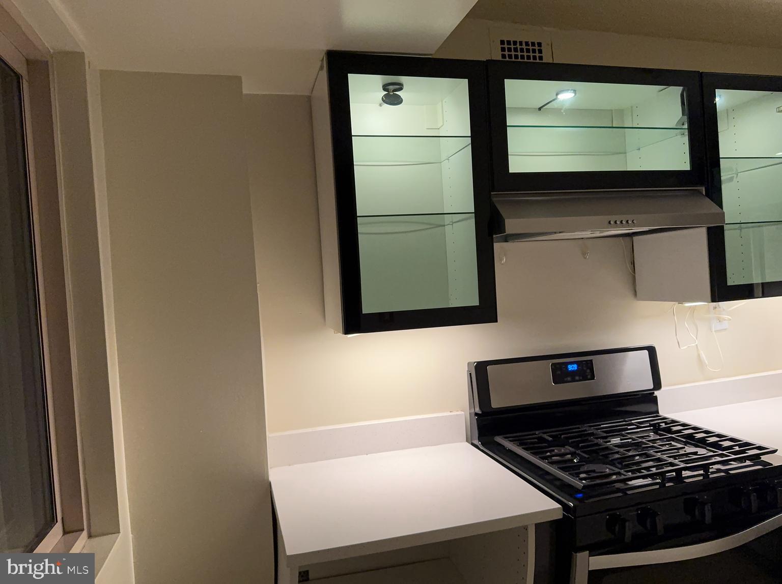 VAN DORN - Residential