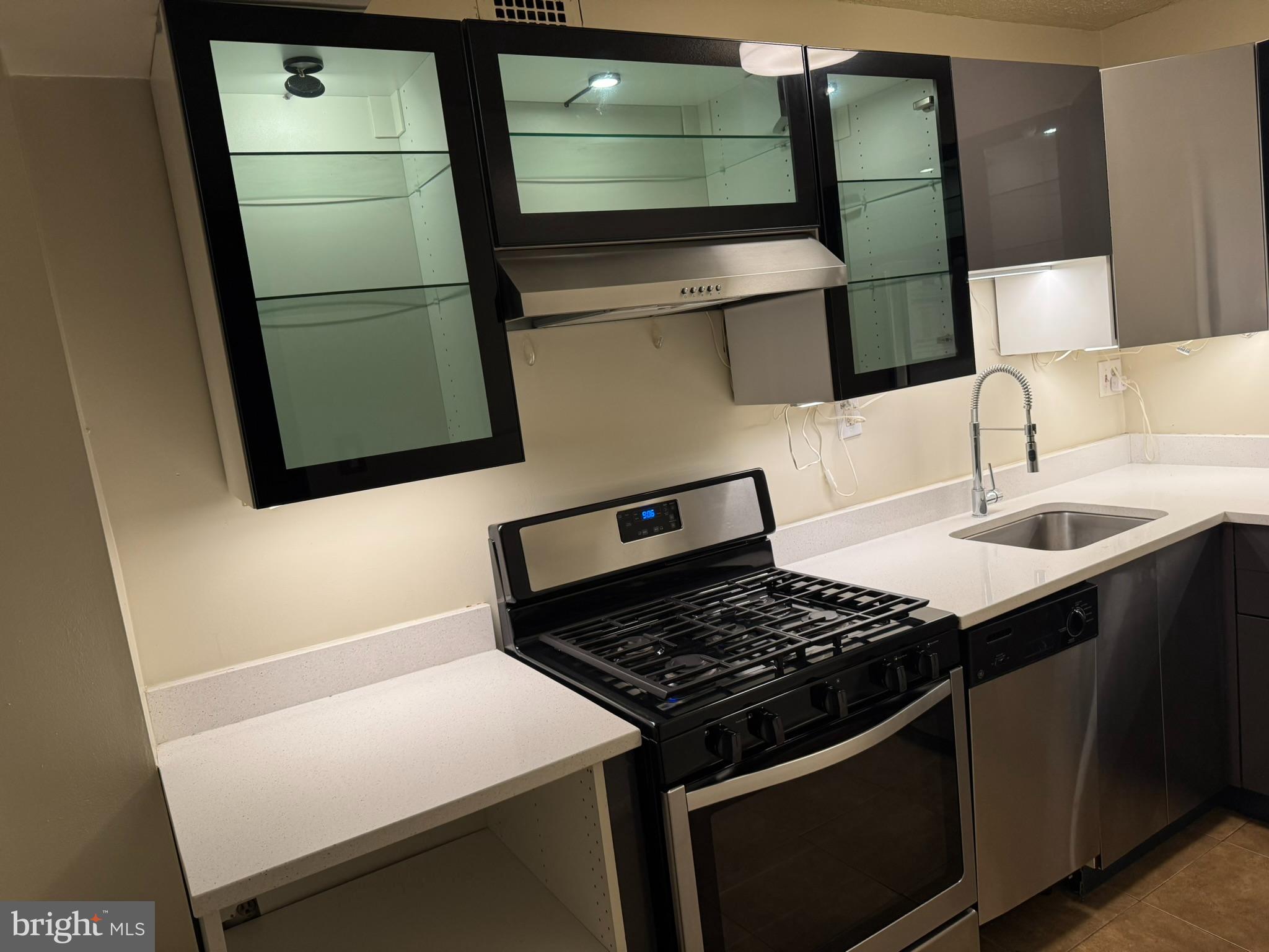 VAN DORN - Residential