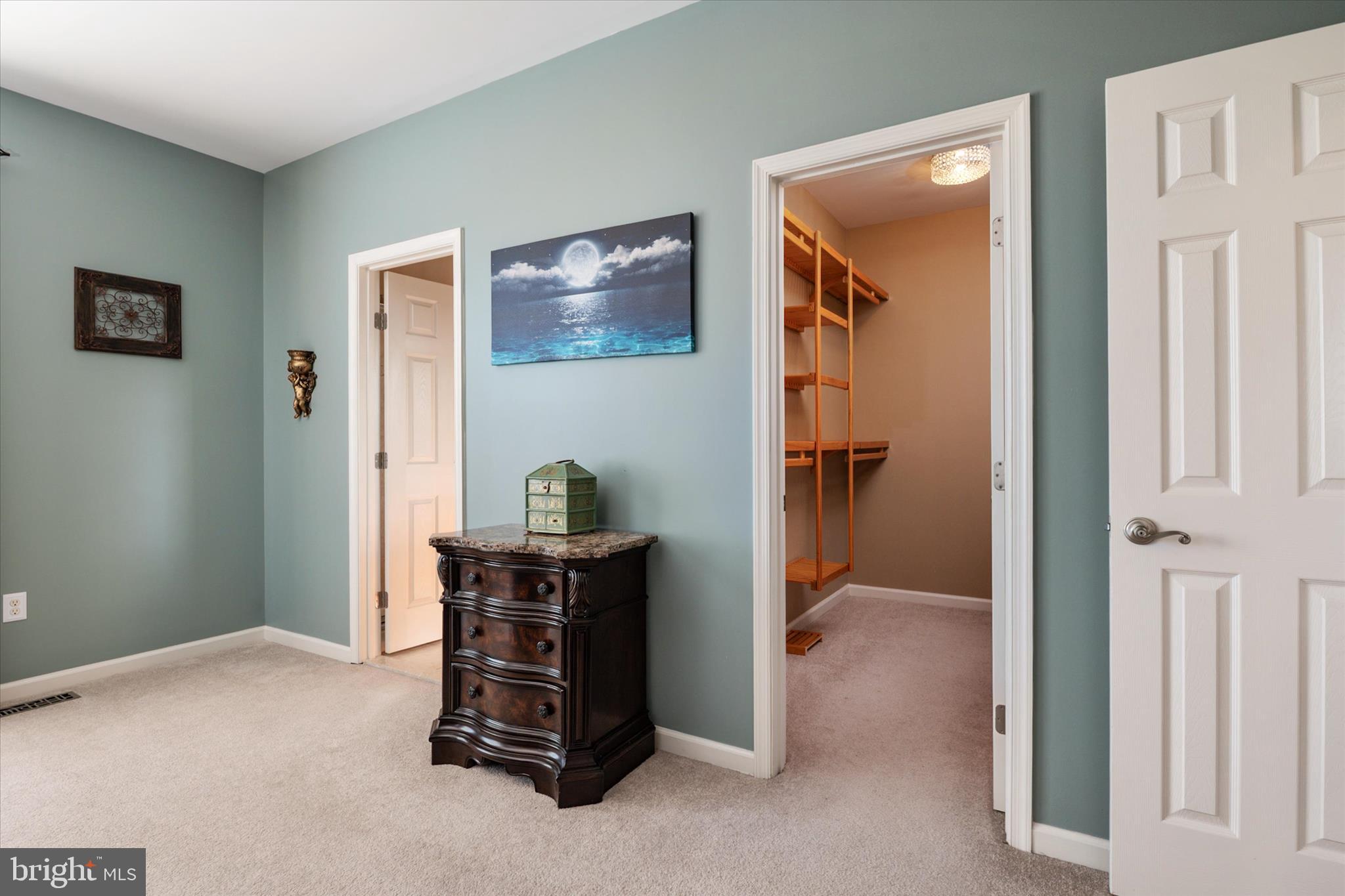 ELLENDALE - Residential