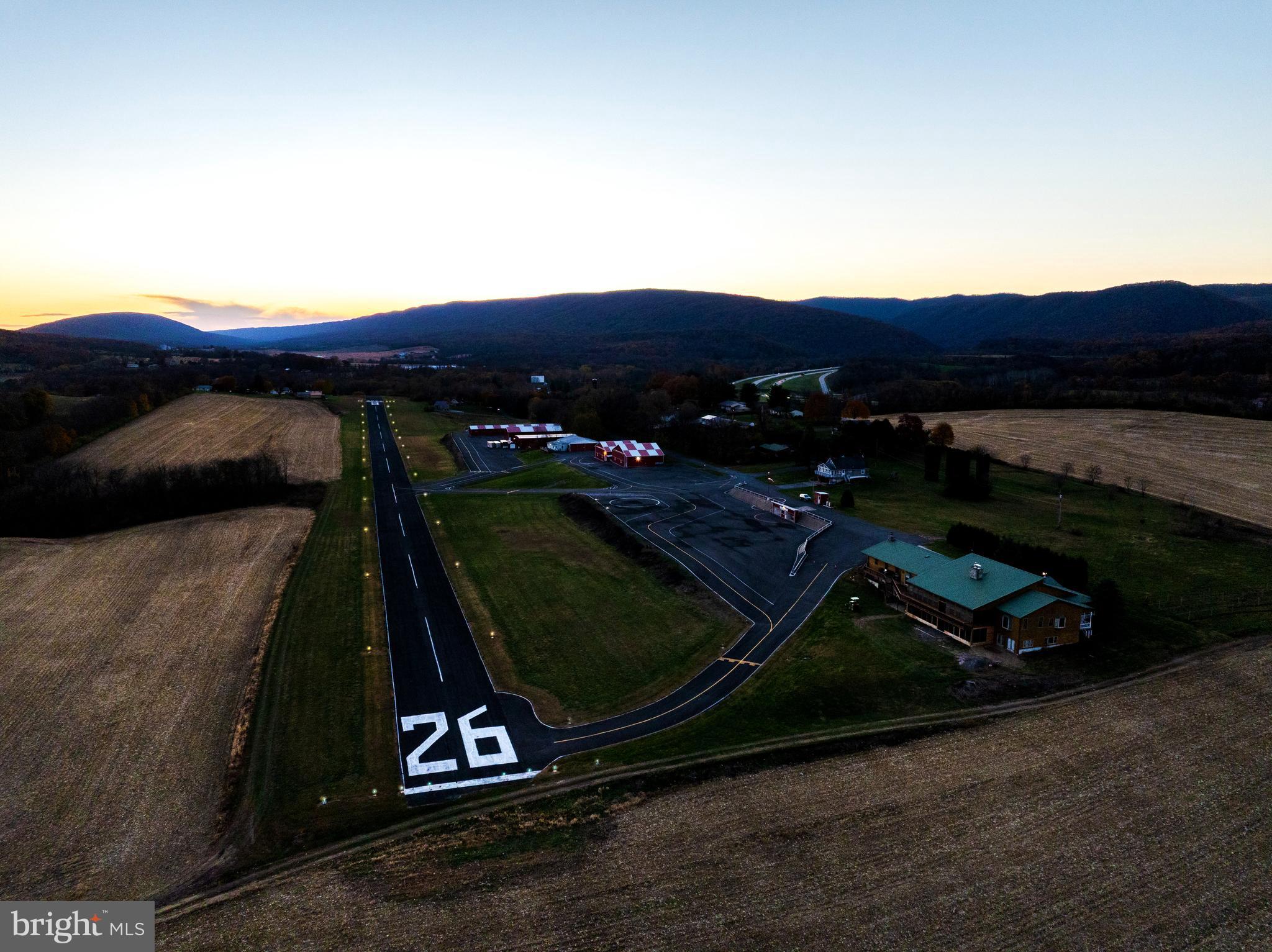 600, 650, 656 AIRPORT DRIVE