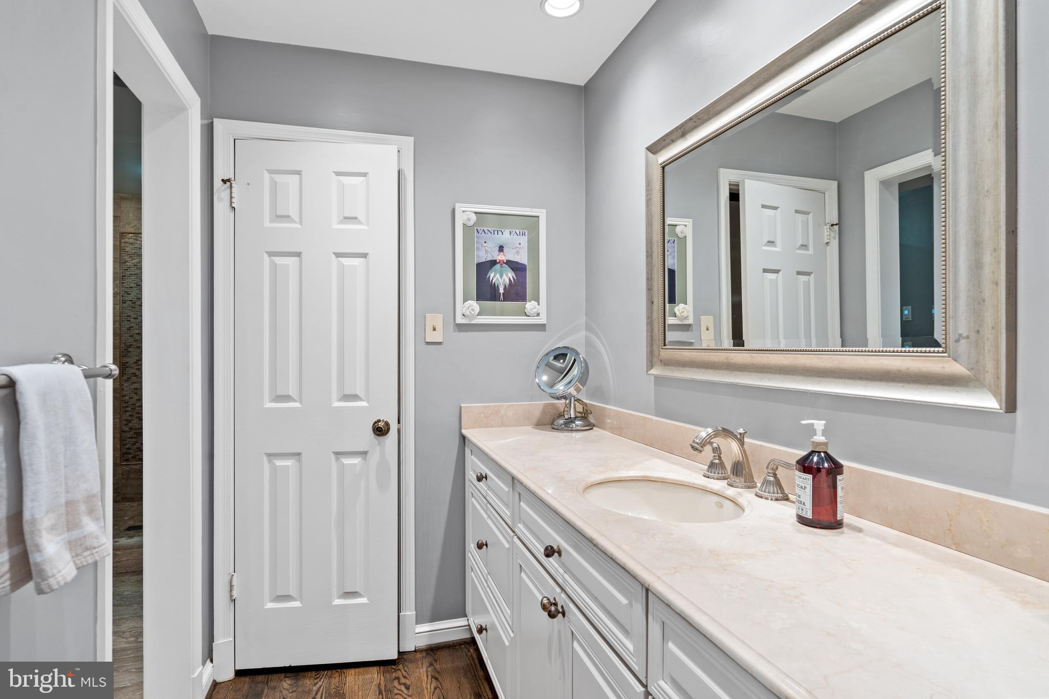 EVERMAY - Residential