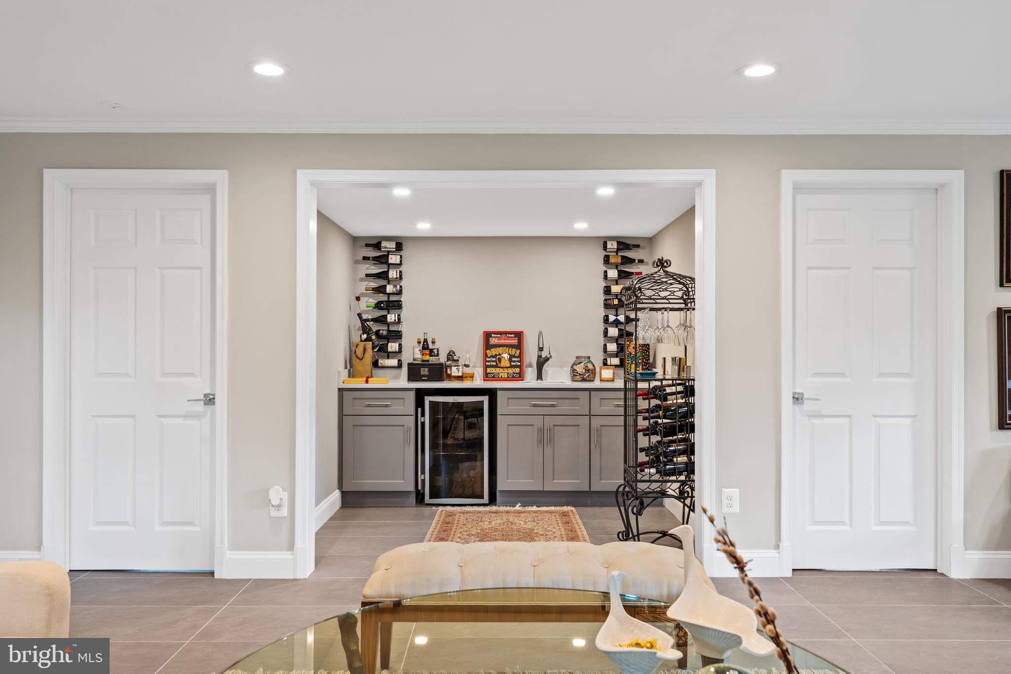 EVERMAY - Residential