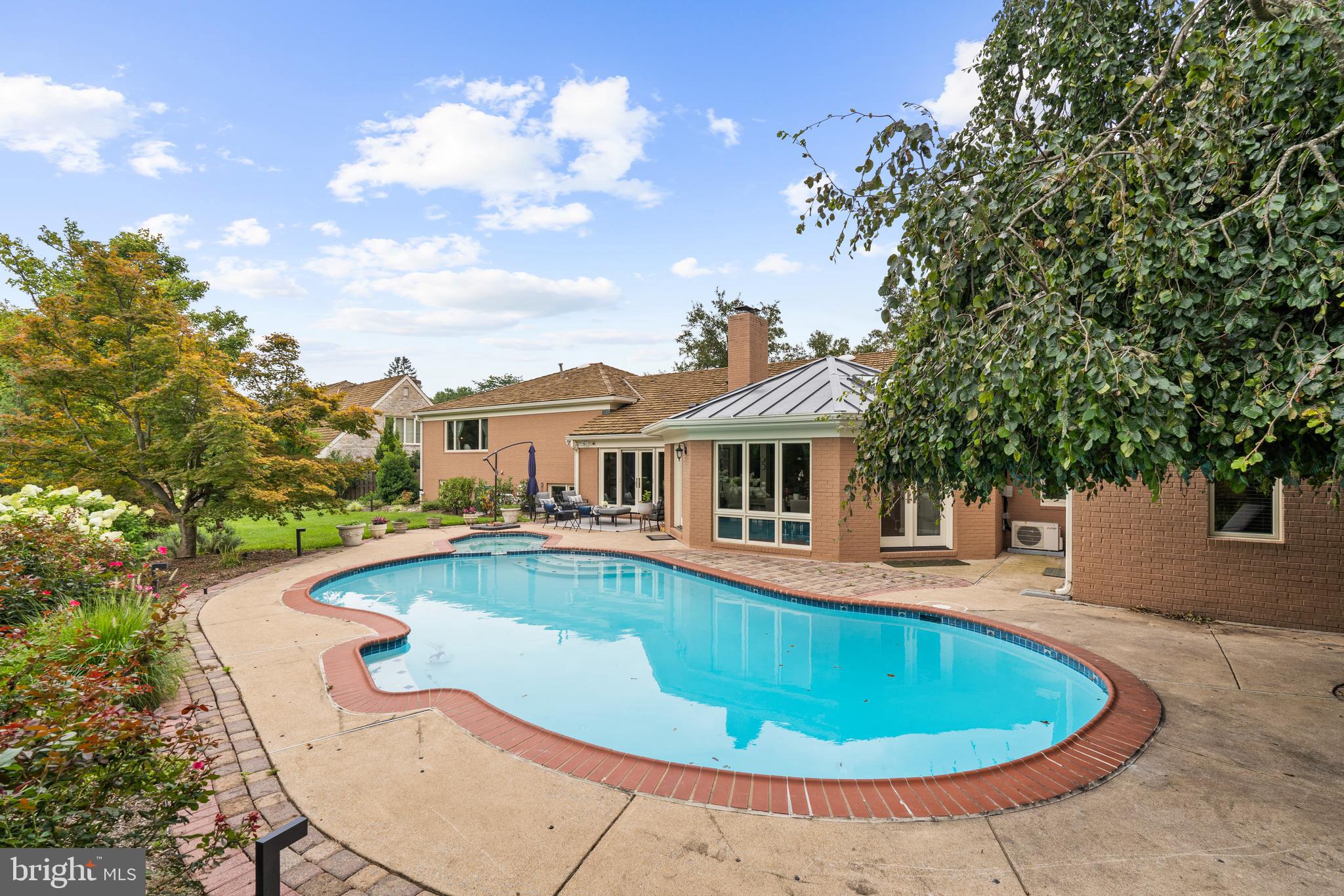 EVERMAY - Residential